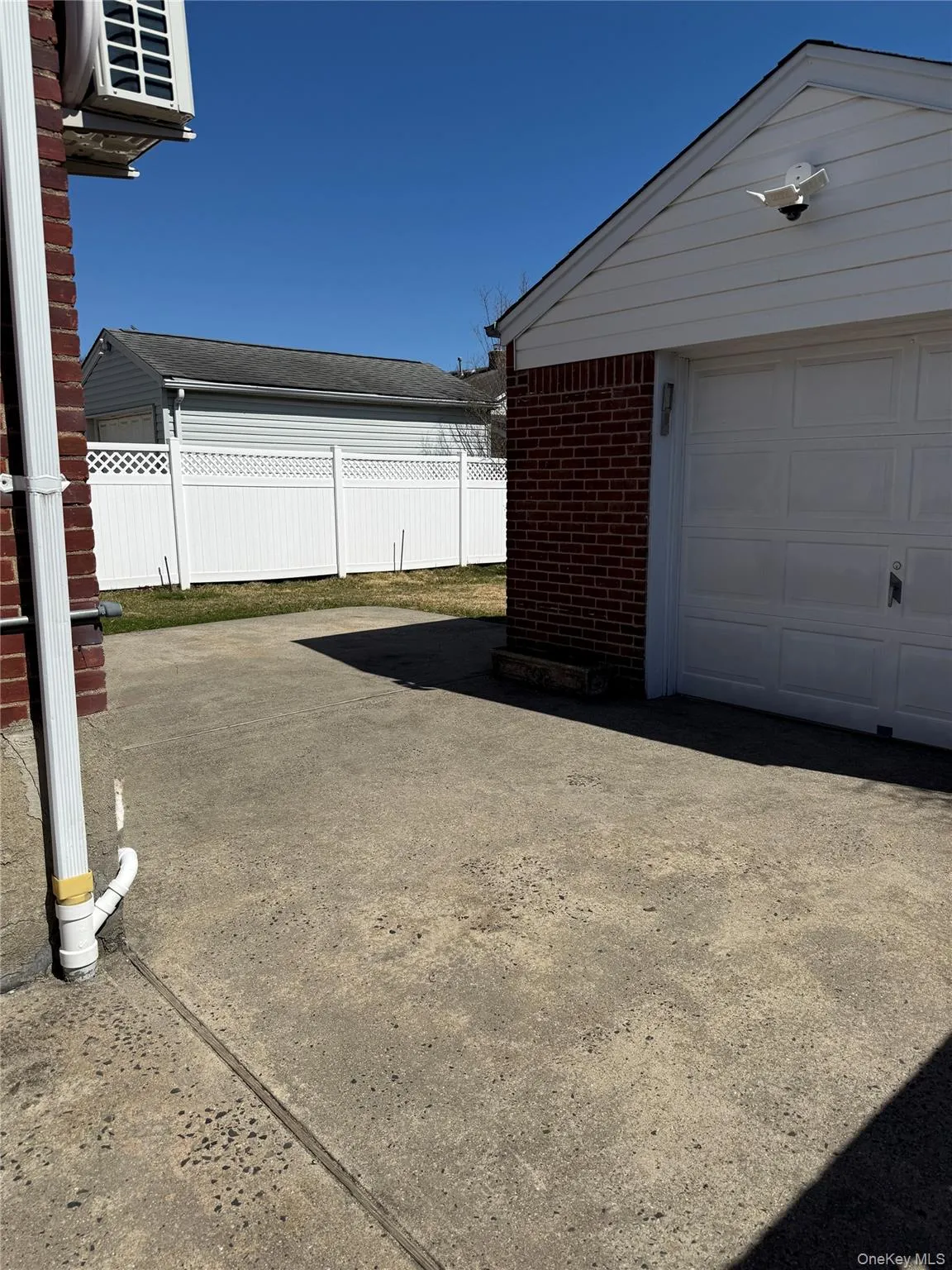 660 10th Street, North Hempstead, NY, 3 Bedrooms Bedrooms, 7 Rooms Rooms,2 BathroomsBathrooms,Residential Lease,For Rent,10th,0,978056 660 10th Street, North Hempstead, NY, 3 Bedrooms Bedrooms, 7 Rooms Rooms,2 BathroomsBathrooms,Residential Lease,For Rent,10th,0,978056