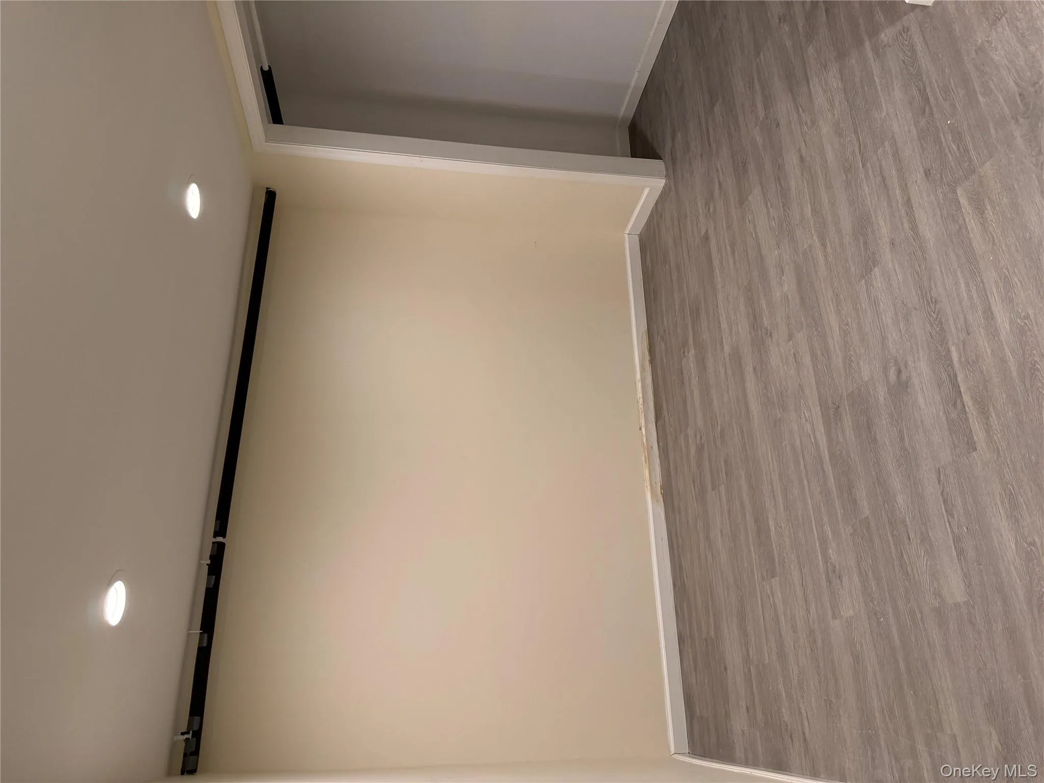 660 10th Street, North Hempstead, NY, 3 Bedrooms Bedrooms, 7 Rooms Rooms,2 BathroomsBathrooms,Residential Lease,For Rent,10th,0,978056 660 10th Street, North Hempstead, NY, 3 Bedrooms Bedrooms, 7 Rooms Rooms,2 BathroomsBathrooms,Residential Lease,For Rent,10th,0,978056