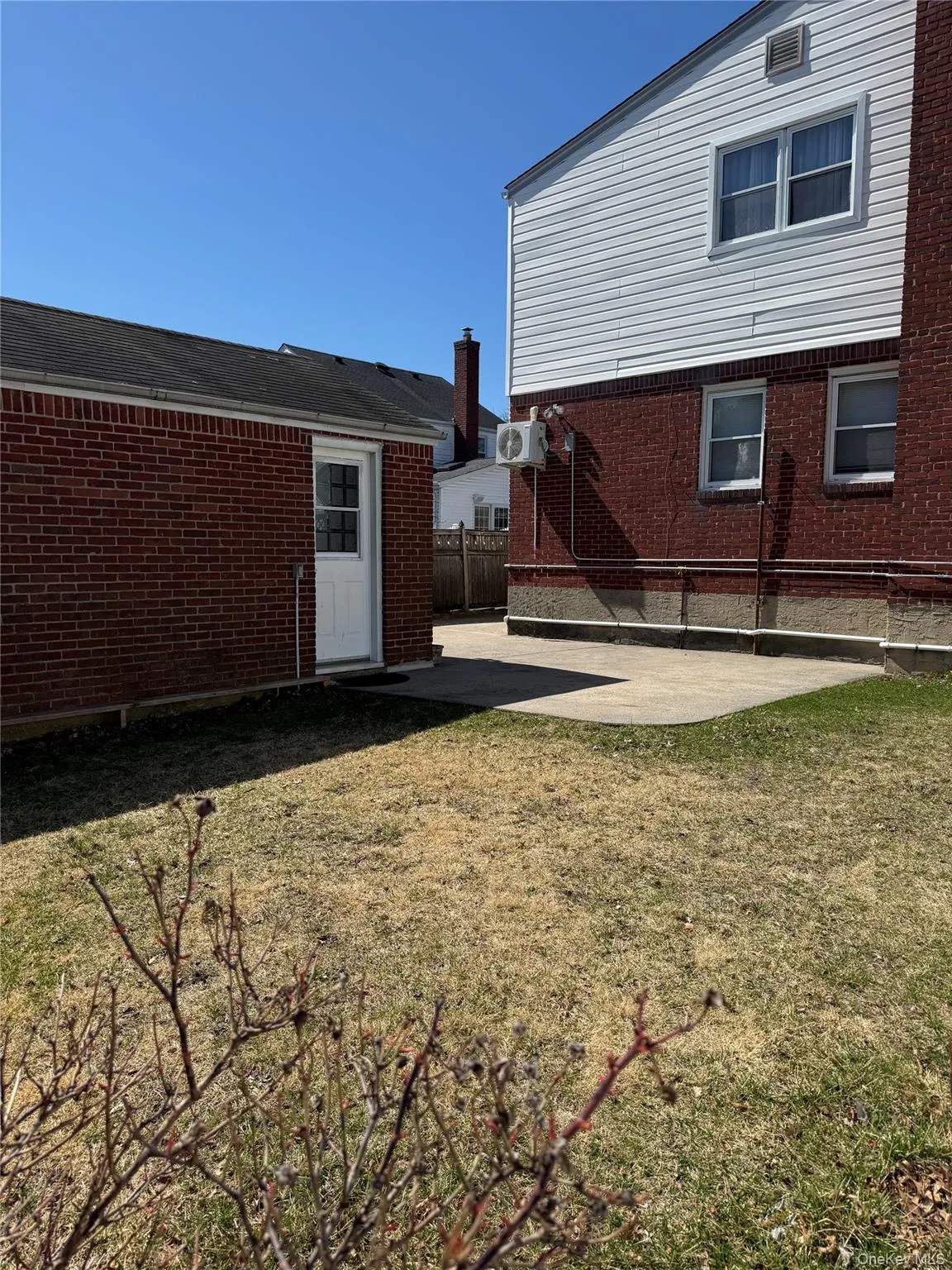 660 10th Street, North Hempstead, NY, 3 Bedrooms Bedrooms, 7 Rooms Rooms,2 BathroomsBathrooms,Residential Lease,For Rent,10th,0,978056 660 10th Street, North Hempstead, NY, 3 Bedrooms Bedrooms, 7 Rooms Rooms,2 BathroomsBathrooms,Residential Lease,For Rent,10th,0,978056