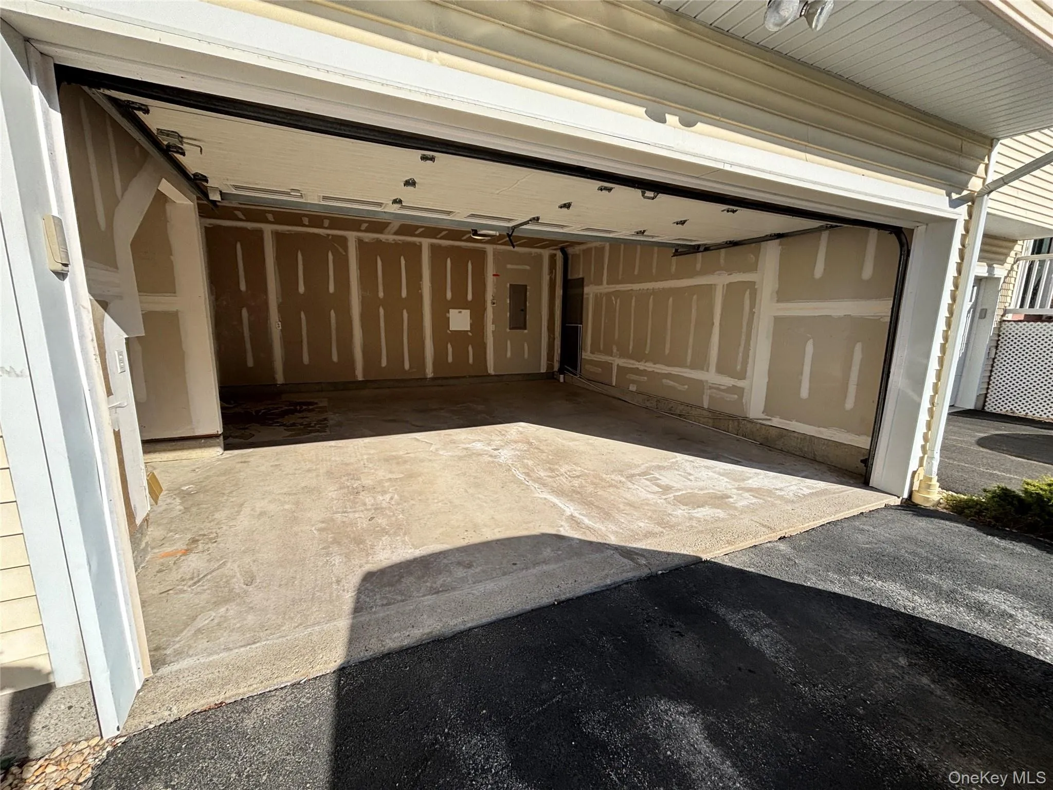 Garage Garage