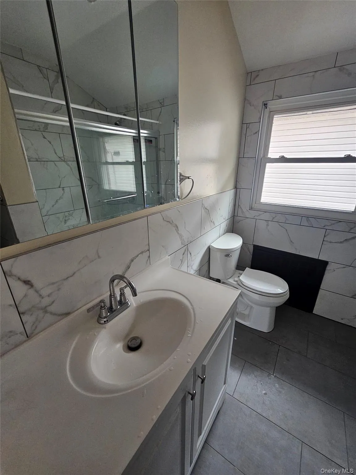 13724 228th Street, New York, NY, 3 Bedrooms Bedrooms, 5 Rooms Rooms,1 BathroomBathrooms,Residential Lease,For Rent,228th,0,978070 13724 228th Street, New York, NY, 3 Bedrooms Bedrooms, 5 Rooms Rooms,1 BathroomBathrooms,Residential Lease,For Rent,228th,0,978070