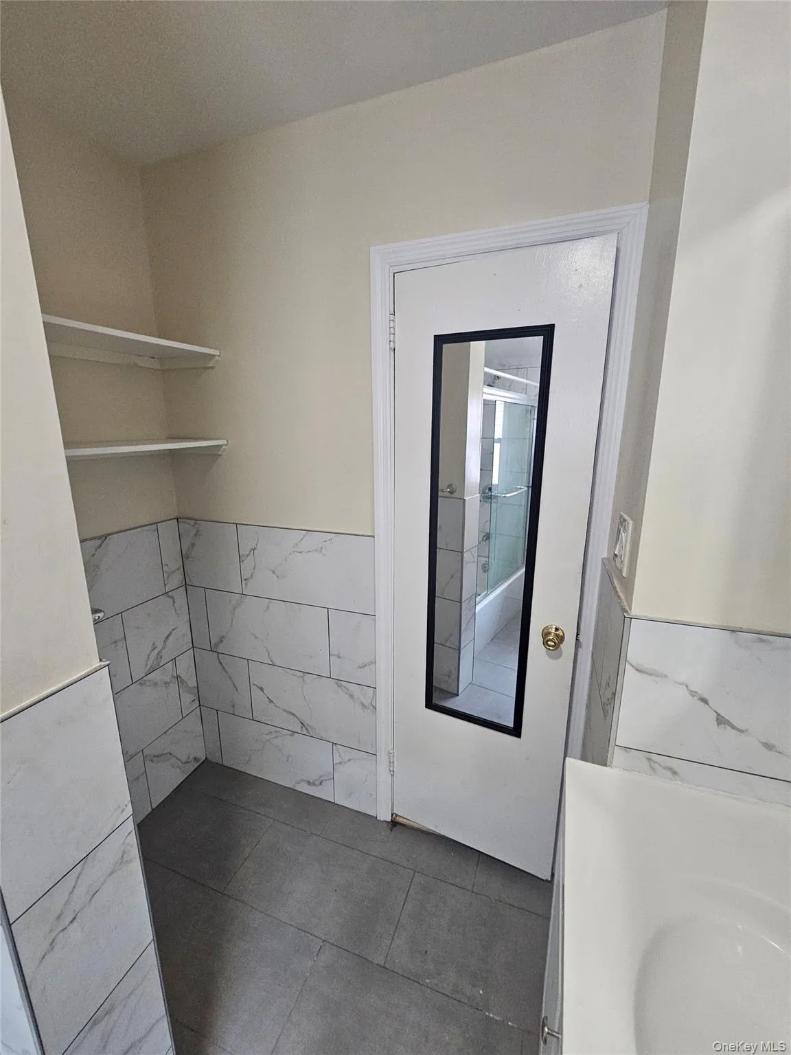 13724 228th Street, New York, NY, 3 Bedrooms Bedrooms, 5 Rooms Rooms,1 BathroomBathrooms,Residential Lease,For Rent,228th,0,978070 13724 228th Street, New York, NY, 3 Bedrooms Bedrooms, 5 Rooms Rooms,1 BathroomBathrooms,Residential Lease,For Rent,228th,0,978070