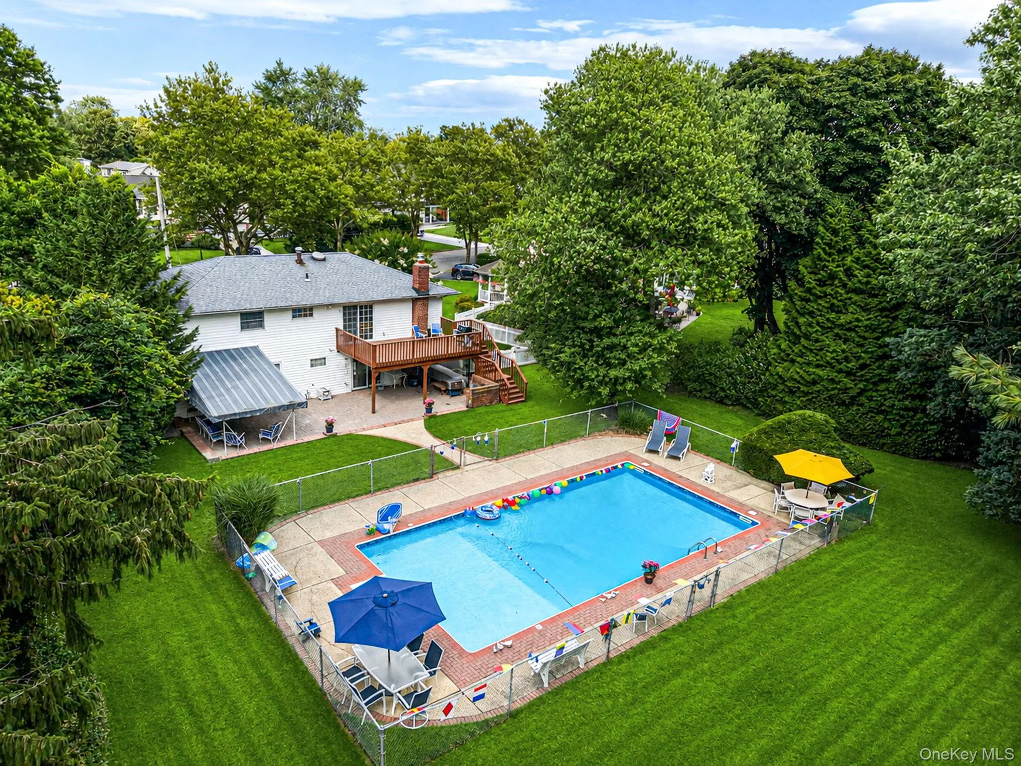 212 Cedrus Avenue, Huntington, NY, 4 Bedrooms Bedrooms, 9 Rooms Rooms,1 BathroomBathrooms,Residential,For Rent,Cedrus,0,978074 212 Cedrus Avenue, Huntington, NY, 4 Bedrooms Bedrooms, 9 Rooms Rooms,1 BathroomBathrooms,Residential,For Rent,Cedrus,0,978074