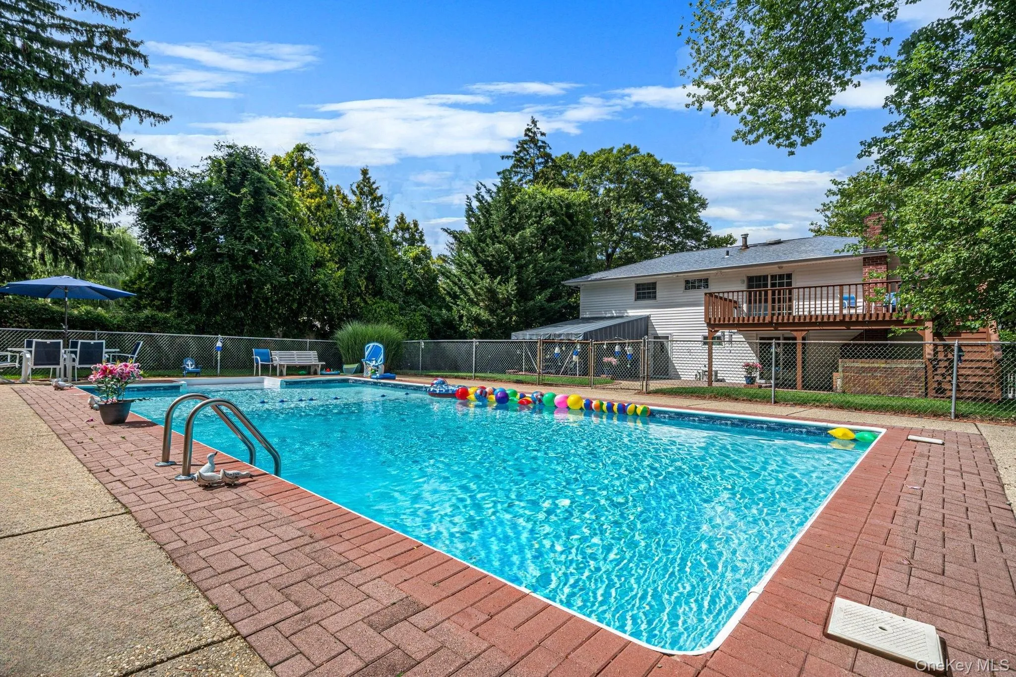 212 Cedrus Avenue, Huntington, NY, 4 Bedrooms Bedrooms, 9 Rooms Rooms,1 BathroomBathrooms,Residential,For Rent,Cedrus,0,978074 212 Cedrus Avenue, Huntington, NY, 4 Bedrooms Bedrooms, 9 Rooms Rooms,1 BathroomBathrooms,Residential,For Rent,Cedrus,0,978074