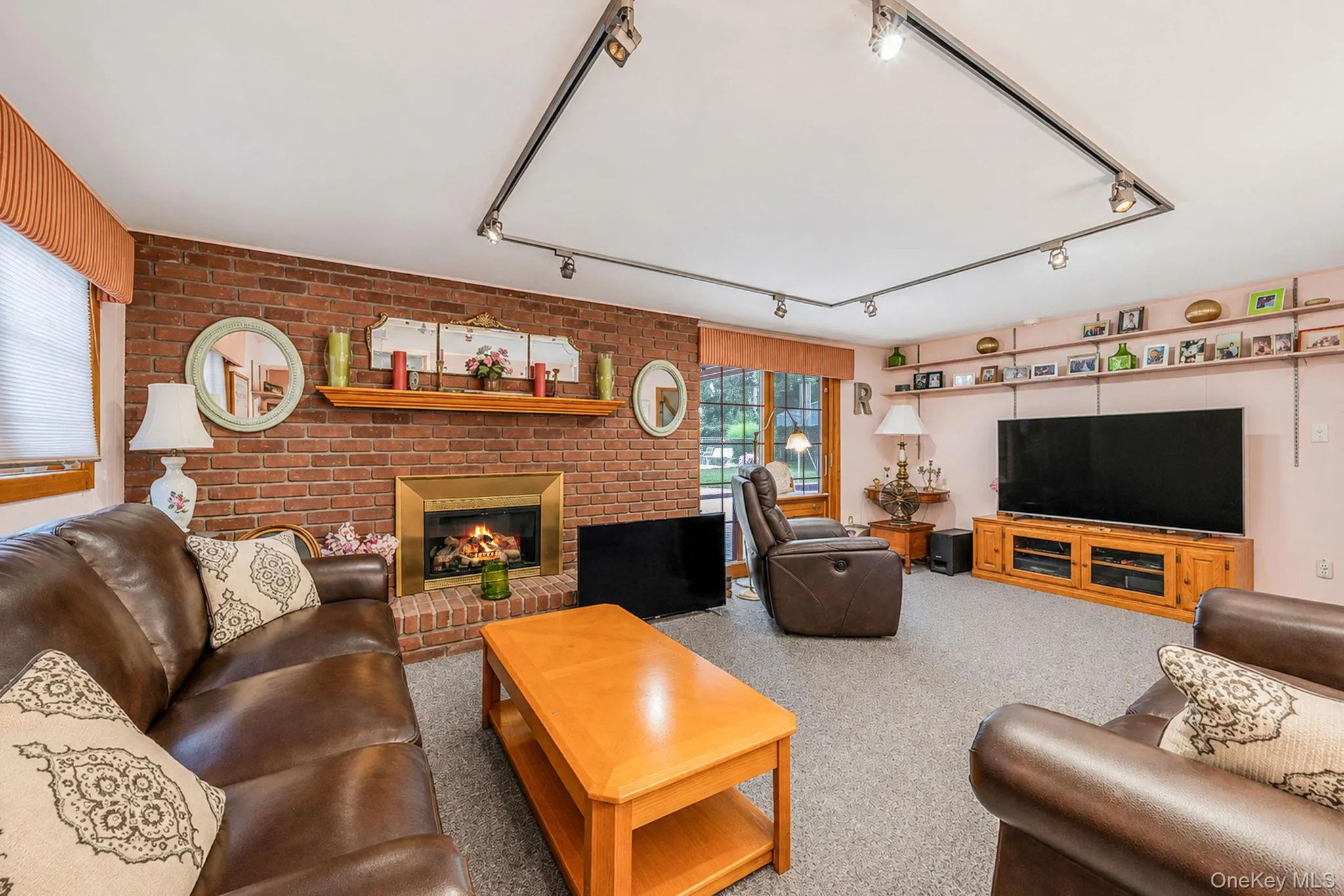 212 Cedrus Avenue, Huntington, NY, 4 Bedrooms Bedrooms, 9 Rooms Rooms,1 BathroomBathrooms,Residential,For Rent,Cedrus,0,978074 212 Cedrus Avenue, Huntington, NY, 4 Bedrooms Bedrooms, 9 Rooms Rooms,1 BathroomBathrooms,Residential,For Rent,Cedrus,0,978074