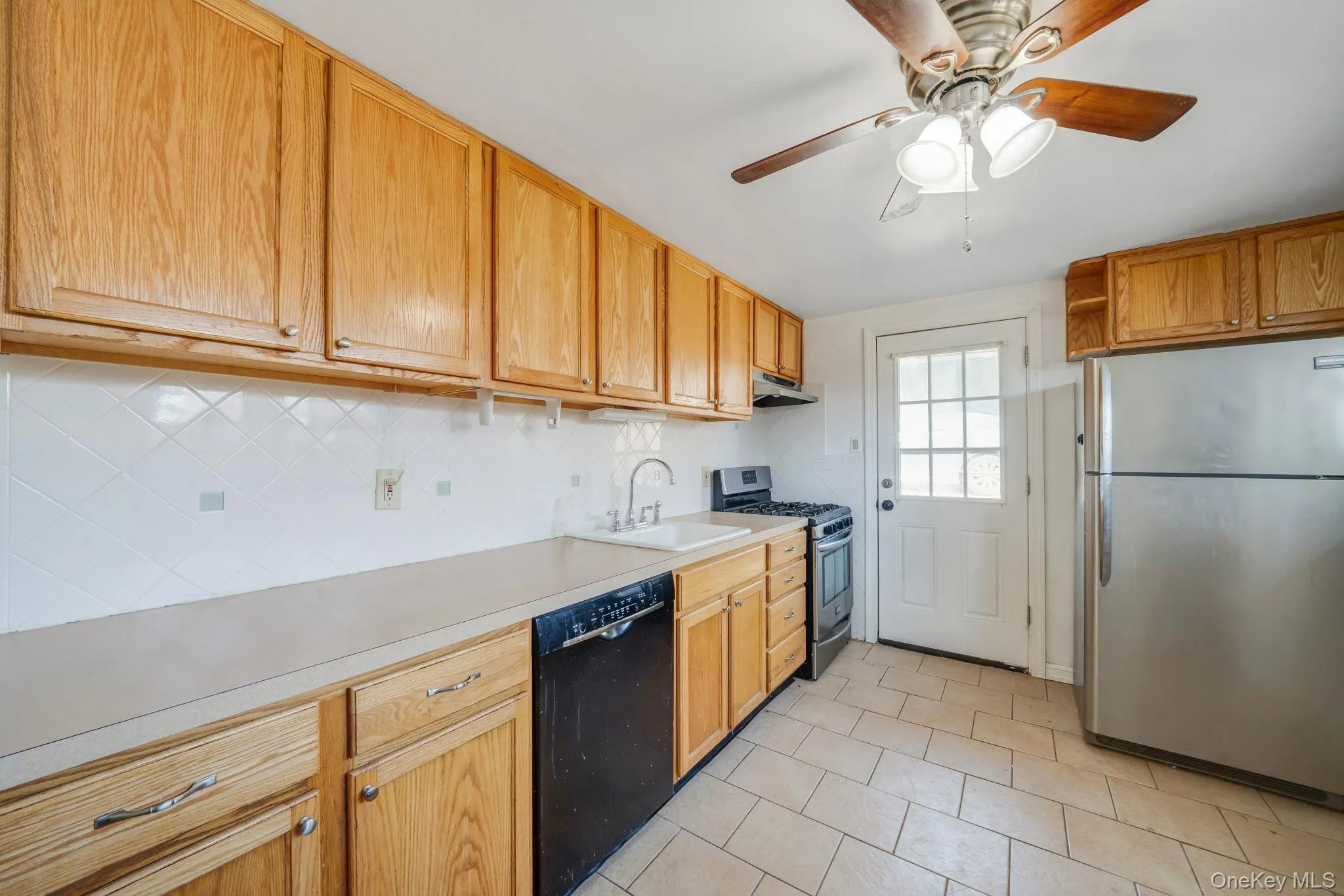 676 Bohemia Parkway, Islip, NY, 6 Bedrooms Bedrooms, 11 Rooms Rooms,3 BathroomsBathrooms,Residential,For Rent,Bohemia,0,978087 676 Bohemia Parkway, Islip, NY, 6 Bedrooms Bedrooms, 11 Rooms Rooms,3 BathroomsBathrooms,Residential,For Rent,Bohemia,0,978087