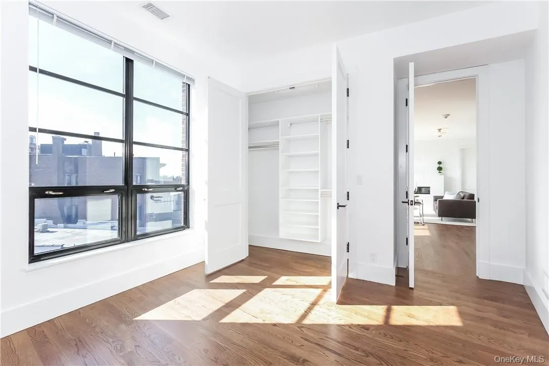 108 Mamaroneck Avenue, Mamaroneck, NY, 2 Bedrooms Bedrooms, 4 Rooms Rooms,2 BathroomsBathrooms,Residential Lease,For Rent,Mamaroneck,0,978093 108 Mamaroneck Avenue, Mamaroneck, NY, 2 Bedrooms Bedrooms, 4 Rooms Rooms,2 BathroomsBathrooms,Residential Lease,For Rent,Mamaroneck,0,978093