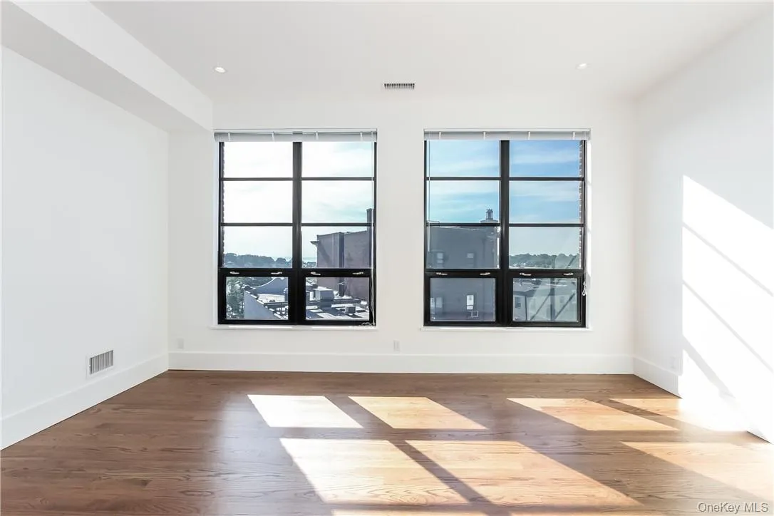 108 Mamaroneck Avenue, Mamaroneck, NY, 2 Bedrooms Bedrooms, 4 Rooms Rooms,2 BathroomsBathrooms,Residential Lease,For Rent,Mamaroneck,0,978093 108 Mamaroneck Avenue, Mamaroneck, NY, 2 Bedrooms Bedrooms, 4 Rooms Rooms,2 BathroomsBathrooms,Residential Lease,For Rent,Mamaroneck,0,978093