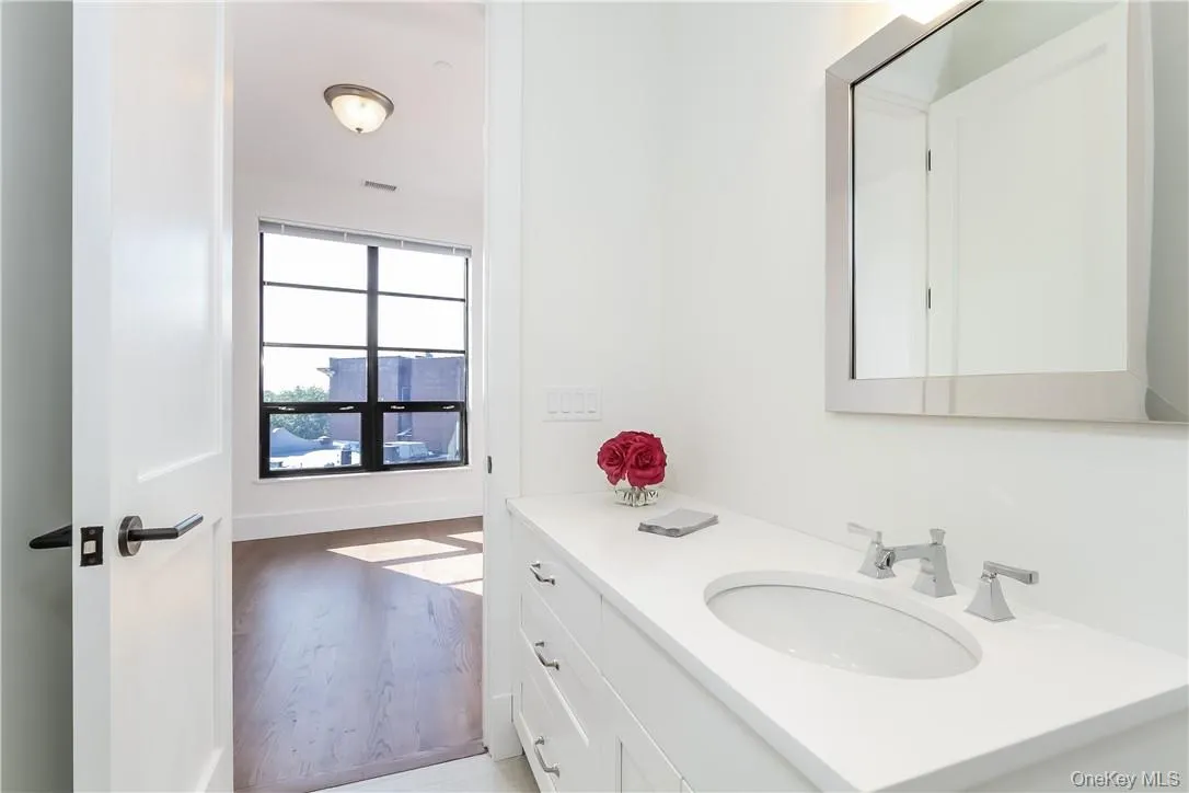 108 Mamaroneck Avenue, Mamaroneck, NY, 2 Bedrooms Bedrooms, 4 Rooms Rooms,2 BathroomsBathrooms,Residential Lease,For Rent,Mamaroneck,0,978093 108 Mamaroneck Avenue, Mamaroneck, NY, 2 Bedrooms Bedrooms, 4 Rooms Rooms,2 BathroomsBathrooms,Residential Lease,For Rent,Mamaroneck,0,978093