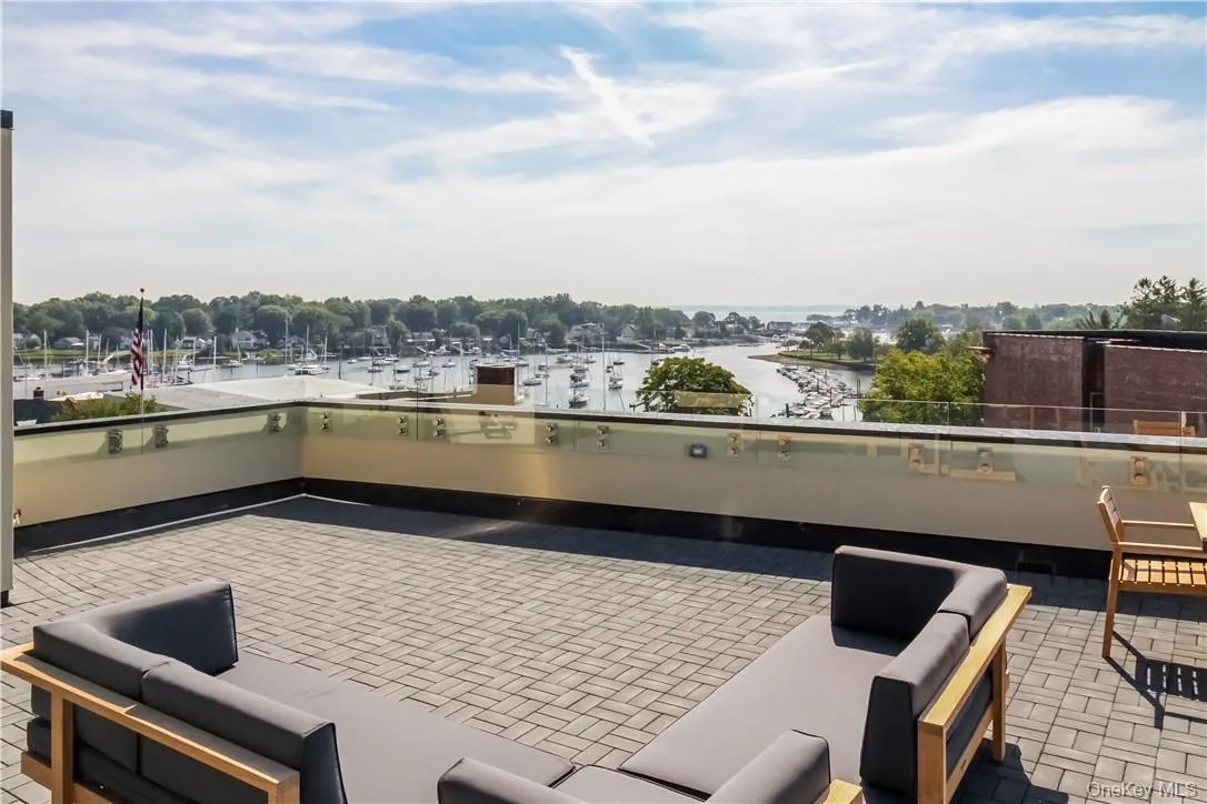 108 Mamaroneck Avenue, Mamaroneck, NY, 2 Bedrooms Bedrooms, 4 Rooms Rooms,2 BathroomsBathrooms,Residential Lease,For Rent,Mamaroneck,0,978093 108 Mamaroneck Avenue, Mamaroneck, NY, 2 Bedrooms Bedrooms, 4 Rooms Rooms,2 BathroomsBathrooms,Residential Lease,For Rent,Mamaroneck,0,978093
