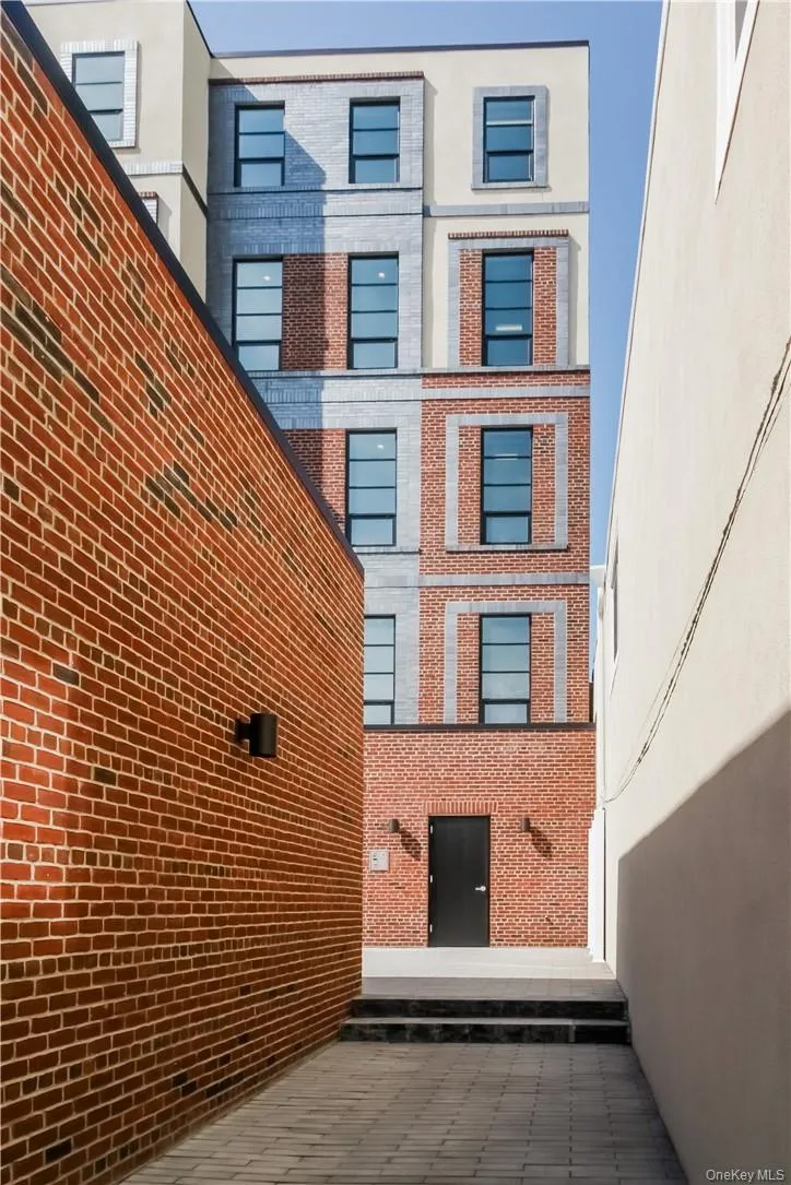 108 Mamaroneck Avenue, Mamaroneck, NY, 2 Bedrooms Bedrooms, 4 Rooms Rooms,2 BathroomsBathrooms,Residential Lease,For Rent,Mamaroneck,0,978093 108 Mamaroneck Avenue, Mamaroneck, NY, 2 Bedrooms Bedrooms, 4 Rooms Rooms,2 BathroomsBathrooms,Residential Lease,For Rent,Mamaroneck,0,978093