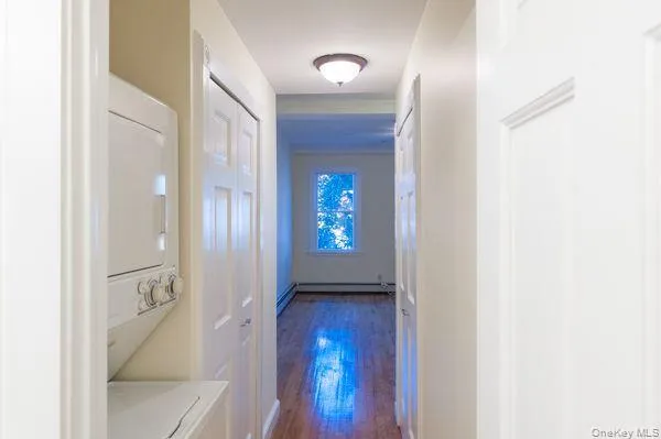 206 1st Avenue, New York, NY, 2 Rooms Rooms,1 BathroomBathrooms,Residential Lease,For Rent,1st,0,978095 206 1st Avenue, New York, NY, 2 Rooms Rooms,1 BathroomBathrooms,Residential Lease,For Rent,1st,0,978095