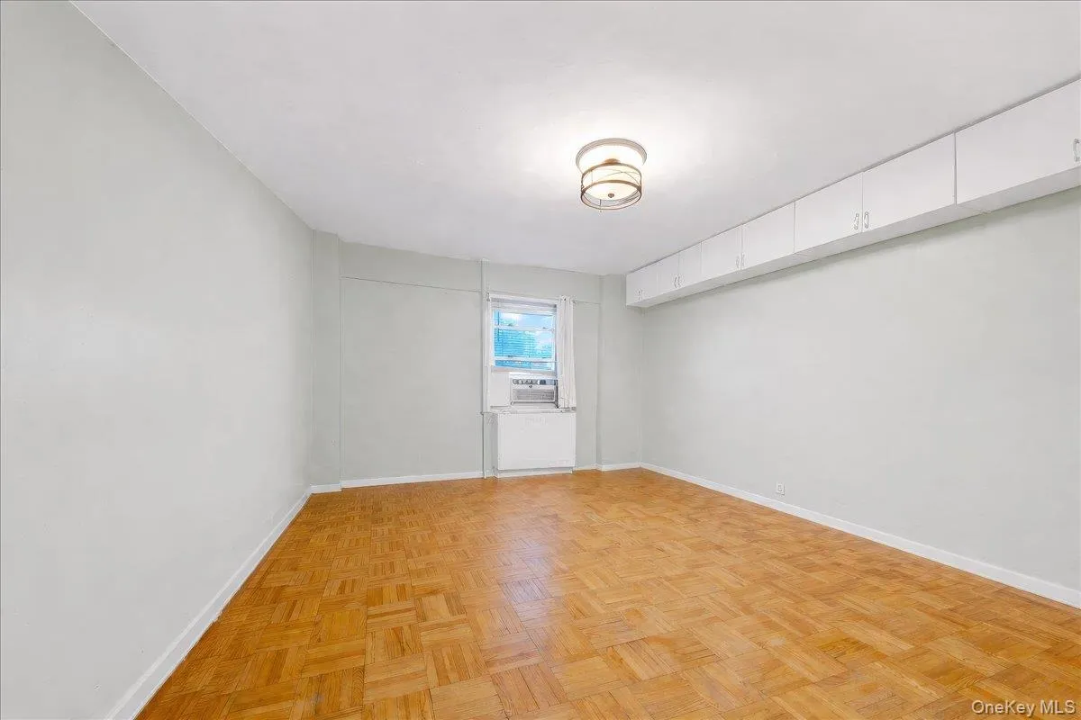 6 Fordham Hill Oval, New York, NY, 1 Bedroom Bedrooms, 4 Rooms Rooms,1 BathroomBathrooms,Residential Lease,For Rent,Fordham Hill,0,978098 6 Fordham Hill Oval, New York, NY, 1 Bedroom Bedrooms, 4 Rooms Rooms,1 BathroomBathrooms,Residential Lease,For Rent,Fordham Hill,0,978098