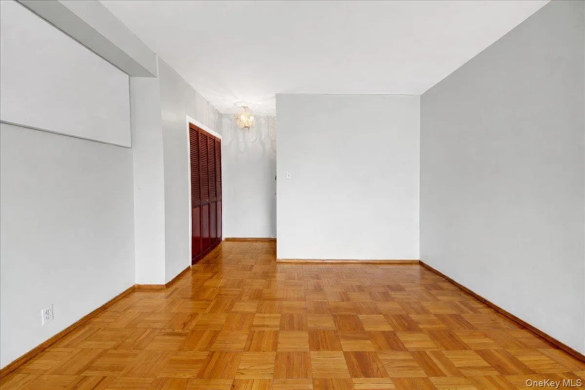 6 Fordham Hill Oval, New York, NY, 1 Bedroom Bedrooms, 4 Rooms Rooms,1 BathroomBathrooms,Residential Lease,For Rent,Fordham Hill,0,978098 6 Fordham Hill Oval, New York, NY, 1 Bedroom Bedrooms, 4 Rooms Rooms,1 BathroomBathrooms,Residential Lease,For Rent,Fordham Hill,0,978098