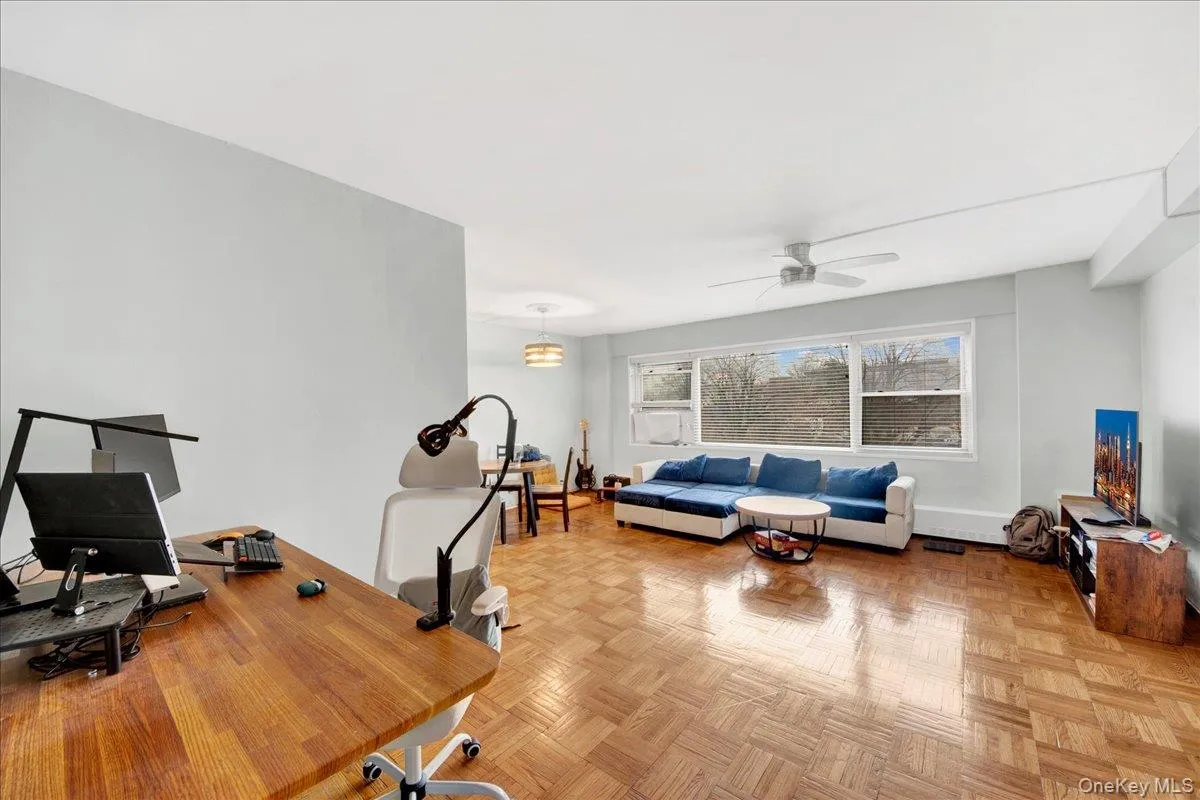 6 Fordham Hill Oval, New York, NY, 1 Bedroom Bedrooms, 4 Rooms Rooms,1 BathroomBathrooms,Residential Lease,For Rent,Fordham Hill,0,978098 6 Fordham Hill Oval, New York, NY, 1 Bedroom Bedrooms, 4 Rooms Rooms,1 BathroomBathrooms,Residential Lease,For Rent,Fordham Hill,0,978098