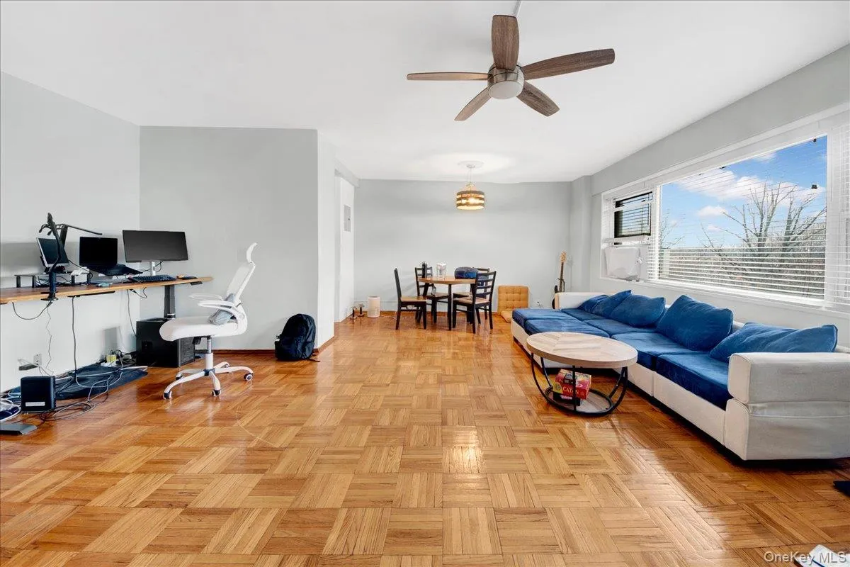 6 Fordham Hill Oval, New York, NY, 1 Bedroom Bedrooms, 4 Rooms Rooms,1 BathroomBathrooms,Residential Lease,For Rent,Fordham Hill,0,978098 6 Fordham Hill Oval, New York, NY, 1 Bedroom Bedrooms, 4 Rooms Rooms,1 BathroomBathrooms,Residential Lease,For Rent,Fordham Hill,0,978098