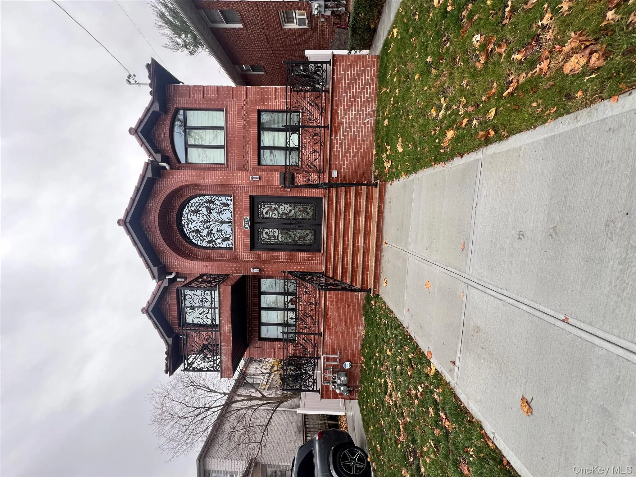 6114 Cloverdale Blvd, New York, NY, 3 Bedrooms Bedrooms, 4 Rooms Rooms,2 BathroomsBathrooms,Residential Lease,For Rent,Cloverdale Blvd,0,978107 6114 Cloverdale Blvd, New York, NY, 3 Bedrooms Bedrooms, 4 Rooms Rooms,2 BathroomsBathrooms,Residential Lease,For Rent,Cloverdale Blvd,0,978107