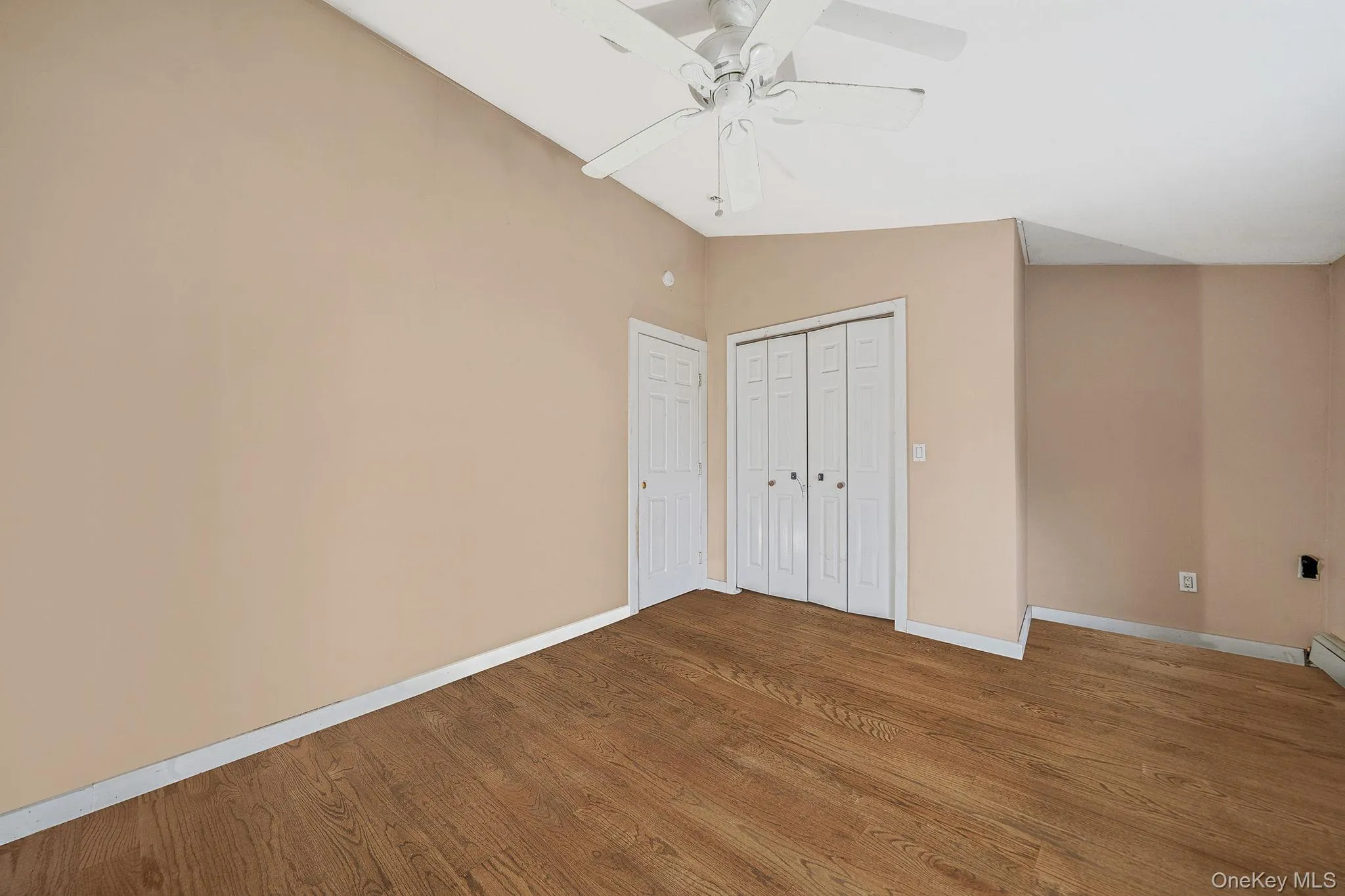 273 Country Road, Brookhaven, NY, 7 Bedrooms Bedrooms, 12 Rooms Rooms,2 BathroomsBathrooms,Residential Sale,For Rent,Country,0,978152 273 Country Road, Brookhaven, NY, 7 Bedrooms Bedrooms, 12 Rooms Rooms,2 BathroomsBathrooms,Residential Sale,For Rent,Country,0,978152