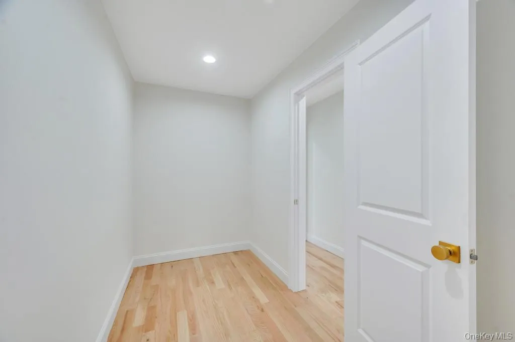 85 West Avenue, Oyster Bay, NY, 5 Bedrooms Bedrooms, 10 Rooms Rooms,4 BathroomsBathrooms,Residential,For Rent,West,0,978167 85 West Avenue, Oyster Bay, NY, 5 Bedrooms Bedrooms, 10 Rooms Rooms,4 BathroomsBathrooms,Residential,For Rent,West,0,978167