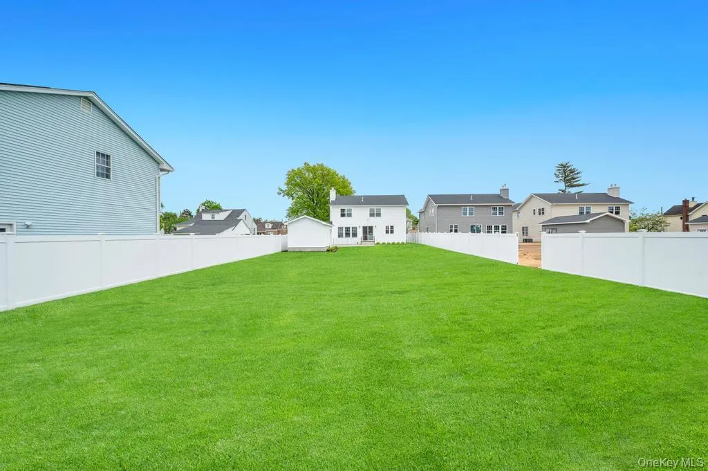 85 West Avenue, Oyster Bay, NY, 5 Bedrooms Bedrooms, 10 Rooms Rooms,4 BathroomsBathrooms,Residential,For Rent,West,0,978167 85 West Avenue, Oyster Bay, NY, 5 Bedrooms Bedrooms, 10 Rooms Rooms,4 BathroomsBathrooms,Residential,For Rent,West,0,978167