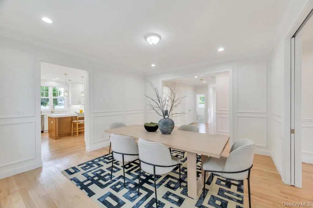 85 West Avenue, Oyster Bay, NY, 5 Bedrooms Bedrooms, 10 Rooms Rooms,4 BathroomsBathrooms,Residential,For Rent,West,0,978167 85 West Avenue, Oyster Bay, NY, 5 Bedrooms Bedrooms, 10 Rooms Rooms,4 BathroomsBathrooms,Residential,For Rent,West,0,978167