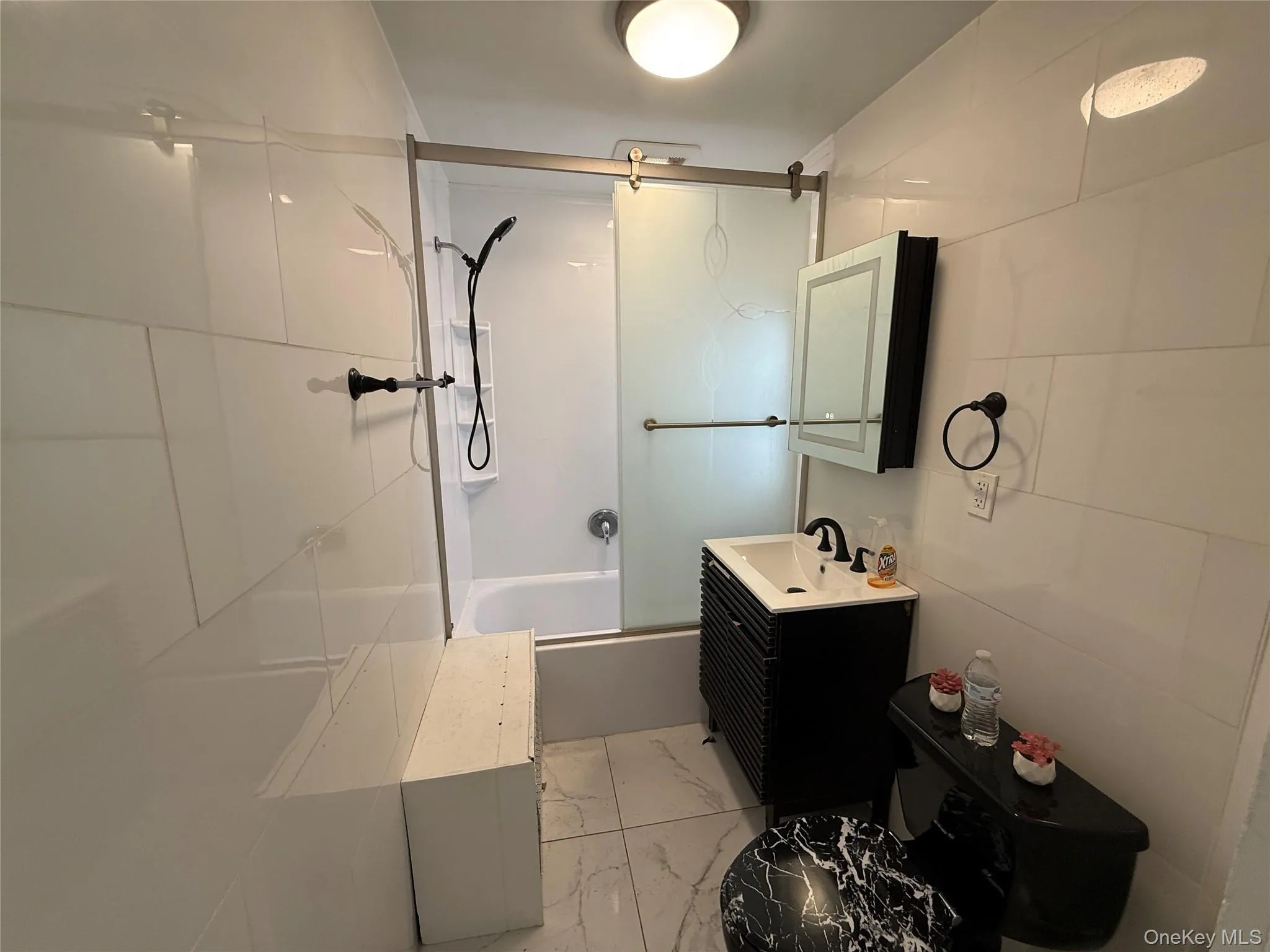 11 Knapp Avenue, Middletown, NY, 2 Bedrooms Bedrooms, 5 Rooms Rooms,1 BathroomBathrooms,Residential Lease,For Rent,Knapp,0,978174 11 Knapp Avenue, Middletown, NY, 2 Bedrooms Bedrooms, 5 Rooms Rooms,1 BathroomBathrooms,Residential Lease,For Rent,Knapp,0,978174