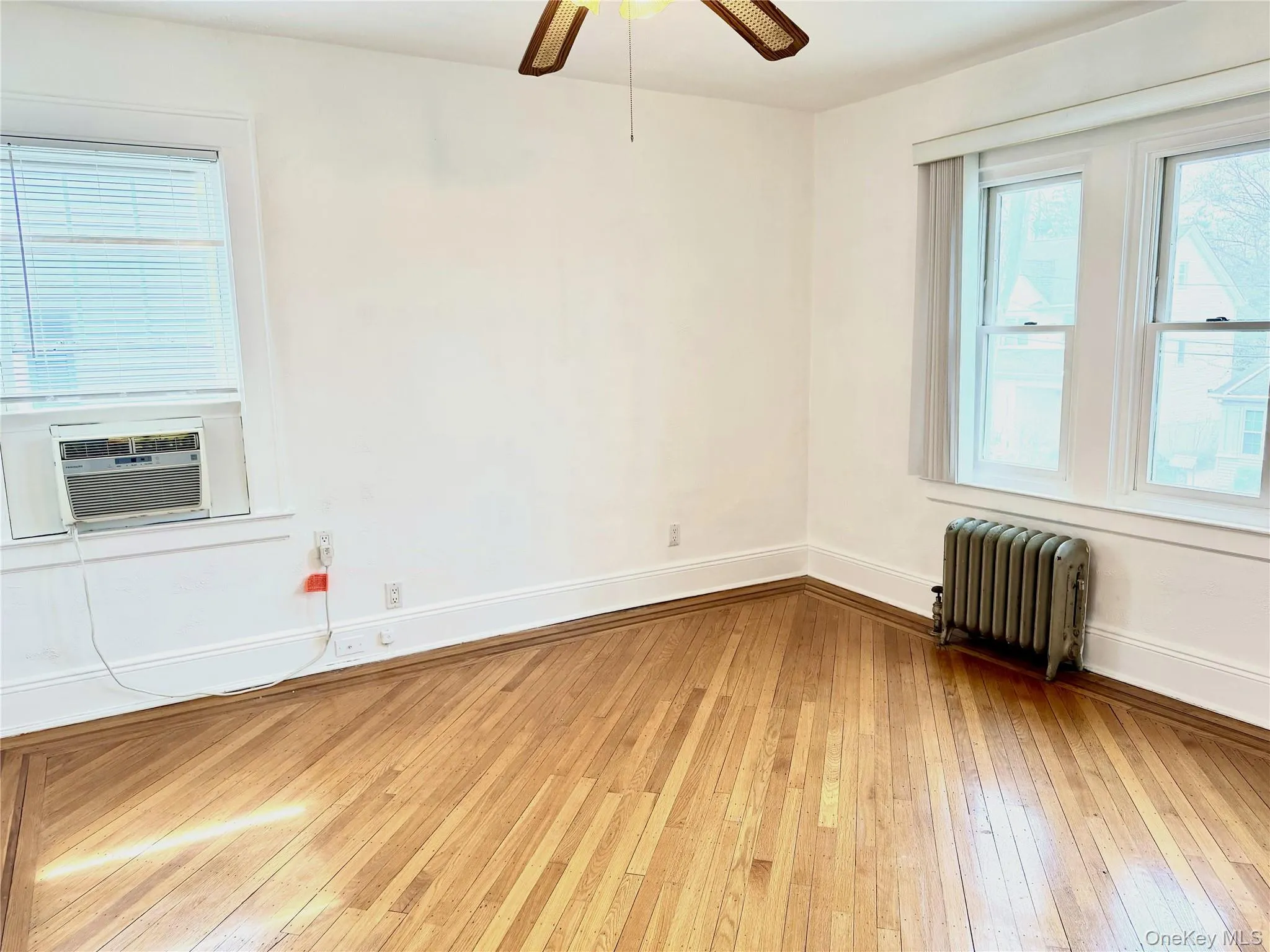 4623 Arcadia Lane, North Hempstead, NY, 3 Bedrooms Bedrooms, 8 Rooms Rooms,1 BathroomBathrooms,Residential Lease,For Rent,Arcadia,0,978178 4623 Arcadia Lane, North Hempstead, NY, 3 Bedrooms Bedrooms, 8 Rooms Rooms,1 BathroomBathrooms,Residential Lease,For Rent,Arcadia,0,978178