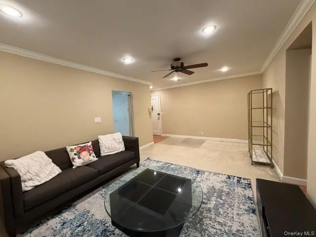 14-16 Stoner Avenue, North Hempstead, NY, 1 Bedroom Bedrooms, 3 Rooms Rooms,1 BathroomBathrooms,Residential Lease,For Rent,Stoner,0,978192 14-16 Stoner Avenue, North Hempstead, NY, 1 Bedroom Bedrooms, 3 Rooms Rooms,1 BathroomBathrooms,Residential Lease,For Rent,Stoner,0,978192