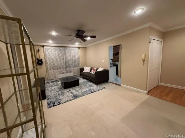 14-16 Stoner Avenue, North Hempstead, NY, 1 Bedroom Bedrooms, 3 Rooms Rooms,1 BathroomBathrooms,Residential Lease,For Rent,Stoner,0,978192 14-16 Stoner Avenue, North Hempstead, NY, 1 Bedroom Bedrooms, 3 Rooms Rooms,1 BathroomBathrooms,Residential Lease,For Rent,Stoner,0,978192