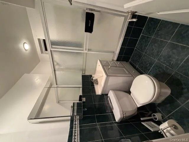 14-16 Stoner Avenue, North Hempstead, NY, 1 Bedroom Bedrooms, 3 Rooms Rooms,1 BathroomBathrooms,Residential Lease,For Rent,Stoner,0,978192 14-16 Stoner Avenue, North Hempstead, NY, 1 Bedroom Bedrooms, 3 Rooms Rooms,1 BathroomBathrooms,Residential Lease,For Rent,Stoner,0,978192