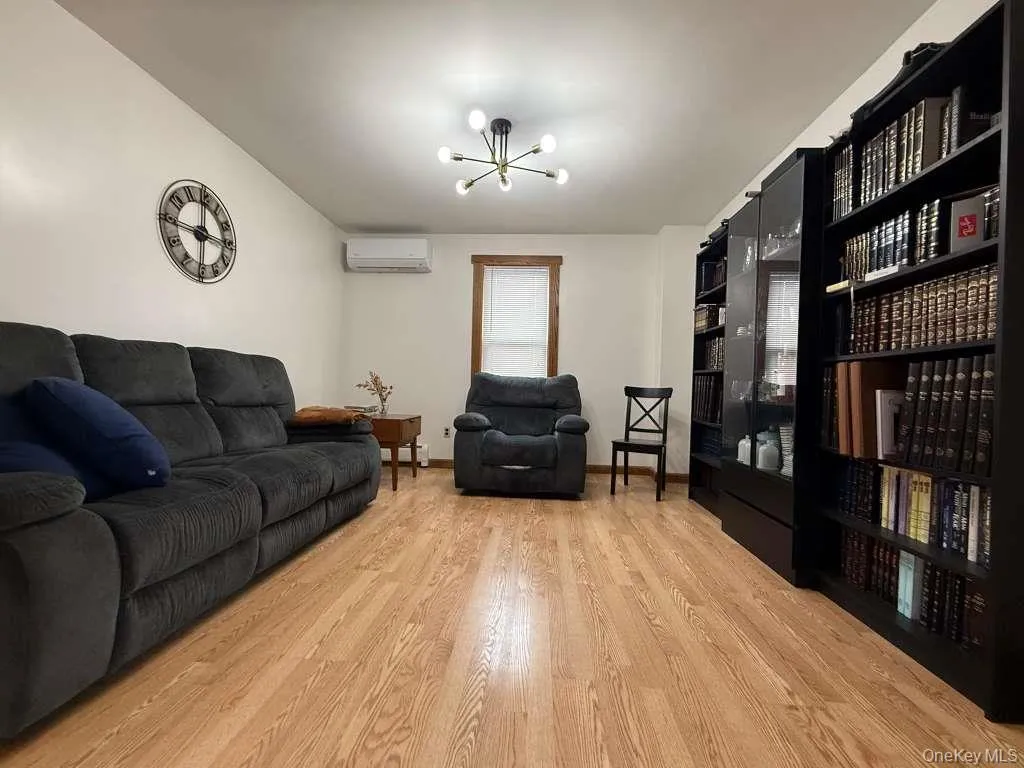 24 Mountain Avenue, Ramapo, NY, 3 Bedrooms Bedrooms, 9 Rooms Rooms,1 BathroomBathrooms,Residential Lease,For Rent,Mountain,0,978200 24 Mountain Avenue, Ramapo, NY, 3 Bedrooms Bedrooms, 9 Rooms Rooms,1 BathroomBathrooms,Residential Lease,For Rent,Mountain,0,978200
