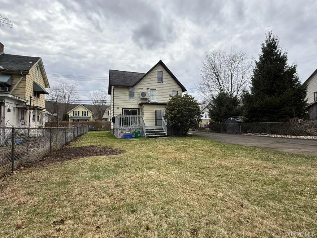 24 Mountain Avenue, Ramapo, NY, 3 Bedrooms Bedrooms, 9 Rooms Rooms,1 BathroomBathrooms,Residential Lease,For Rent,Mountain,0,978200 24 Mountain Avenue, Ramapo, NY, 3 Bedrooms Bedrooms, 9 Rooms Rooms,1 BathroomBathrooms,Residential Lease,For Rent,Mountain,0,978200