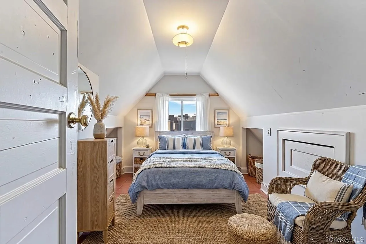 35-29 91st Street, New York, NY, 5 Bedrooms Bedrooms, 10 Rooms Rooms,3 BathroomsBathrooms,Residential,For Rent,91st,0,978208 35-29 91st Street, New York, NY, 5 Bedrooms Bedrooms, 10 Rooms Rooms,3 BathroomsBathrooms,Residential,For Rent,91st,0,978208