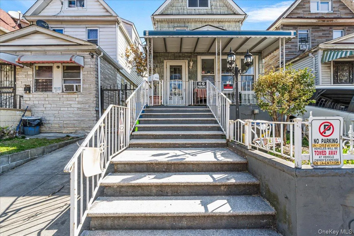 35-29 91st Street, New York, NY, 5 Bedrooms Bedrooms, 10 Rooms Rooms,3 BathroomsBathrooms,Residential,For Rent,91st,0,978208 35-29 91st Street, New York, NY, 5 Bedrooms Bedrooms, 10 Rooms Rooms,3 BathroomsBathrooms,Residential,For Rent,91st,0,978208