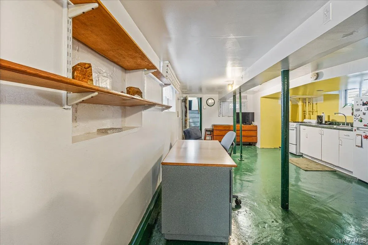 35-29 91st Street, New York, NY, 5 Bedrooms Bedrooms, 10 Rooms Rooms,3 BathroomsBathrooms,Residential,For Rent,91st,0,978208 35-29 91st Street, New York, NY, 5 Bedrooms Bedrooms, 10 Rooms Rooms,3 BathroomsBathrooms,Residential,For Rent,91st,0,978208