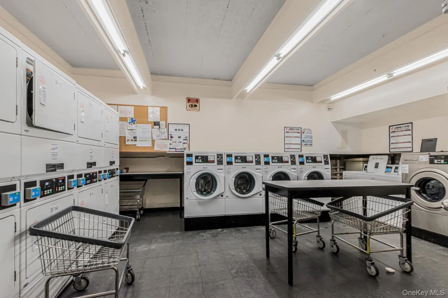 42 Pine Street, Yonkers, NY, 2 Bedrooms Bedrooms, 5 Rooms Rooms,1 BathroomBathrooms,Residential,For Rent,Pine,0,978216 42 Pine Street, Yonkers, NY, 2 Bedrooms Bedrooms, 5 Rooms Rooms,1 BathroomBathrooms,Residential,For Rent,Pine,0,978216