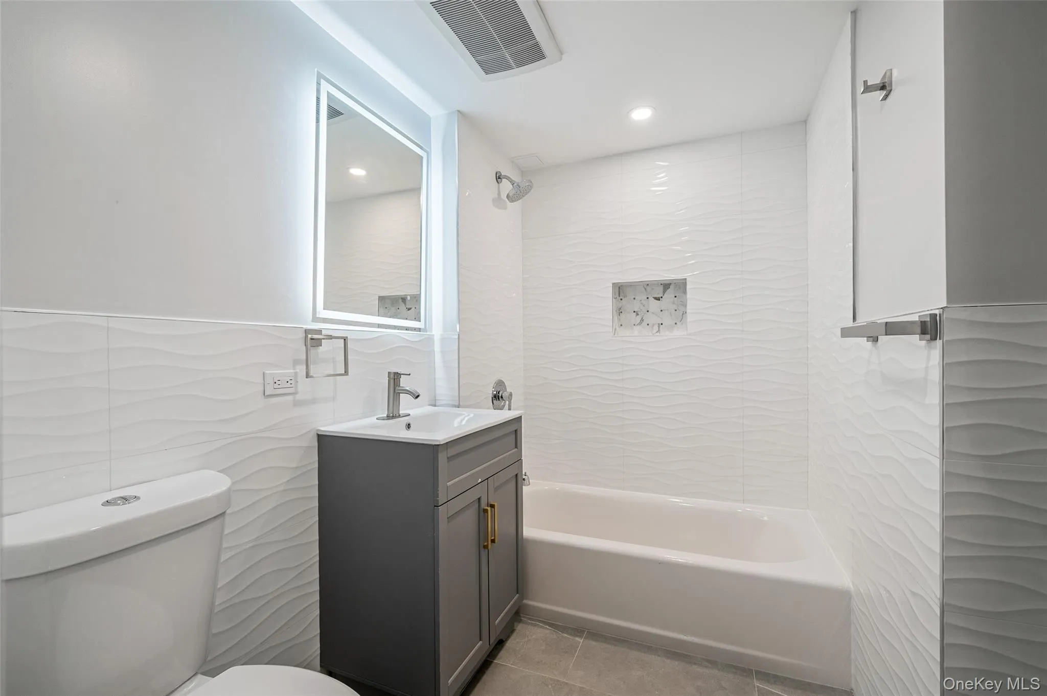 43-34 53rd Street, New York, NY, 1 Bedroom Bedrooms, 2 Rooms Rooms,1 BathroomBathrooms,Residential Lease,For Rent,53rd,0,978218 43-34 53rd Street, New York, NY, 1 Bedroom Bedrooms, 2 Rooms Rooms,1 BathroomBathrooms,Residential Lease,For Rent,53rd,0,978218