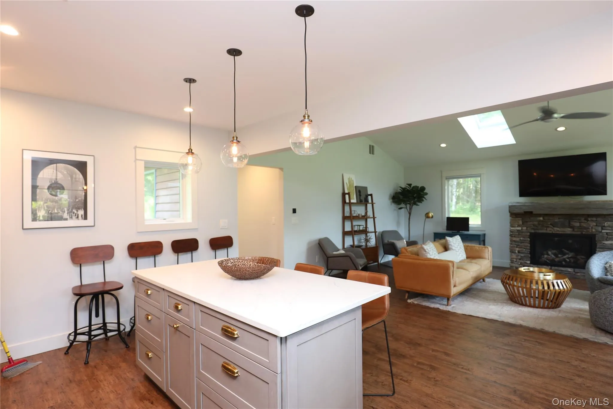 36 Northwoods Road, Woodstock, NY, 2 Bedrooms Bedrooms, 4 Rooms Rooms,1 BathroomBathrooms,Residential Lease,For Rent,Northwoods,0,978224 36 Northwoods Road, Woodstock, NY, 2 Bedrooms Bedrooms, 4 Rooms Rooms,1 BathroomBathrooms,Residential Lease,For Rent,Northwoods,0,978224