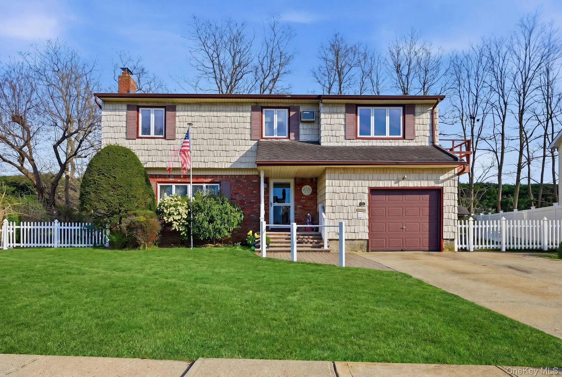 10 Leanore Drive, Oyster Bay, NY, 1 Bedroom Bedrooms, 3 Rooms Rooms,1 BathroomBathrooms,Residential Lease,For Rent,Leanore,0,978236 10 Leanore Drive, Oyster Bay, NY, 1 Bedroom Bedrooms, 3 Rooms Rooms,1 BathroomBathrooms,Residential Lease,For Rent,Leanore,0,978236