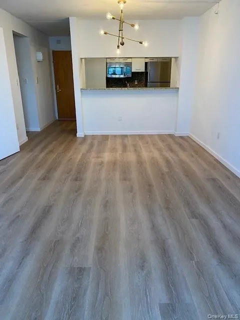 4 Martine Avenue, White Plains, NY, 1 Bedroom Bedrooms, 3 Rooms Rooms,1 BathroomBathrooms,Residential Lease,For Rent,Martine,0,978238 4 Martine Avenue, White Plains, NY, 1 Bedroom Bedrooms, 3 Rooms Rooms,1 BathroomBathrooms,Residential Lease,For Rent,Martine,0,978238