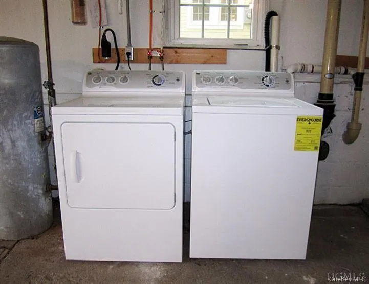 495 Farmers Mills Road, Carmel, NY, 2 Bedrooms Bedrooms, 4 Rooms Rooms,1 BathroomBathrooms,Residential Lease,For Rent,Farmers Mills,0,978244 495 Farmers Mills Road, Carmel, NY, 2 Bedrooms Bedrooms, 4 Rooms Rooms,1 BathroomBathrooms,Residential Lease,For Rent,Farmers Mills,0,978244