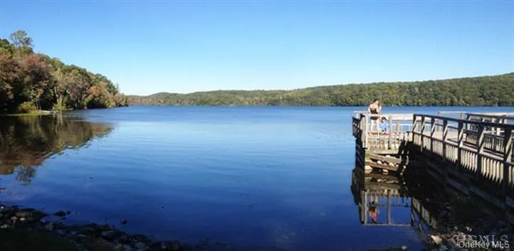 This is gorgeous "White Pond", great for swimming, kayaking and fishing. This is gorgeous "White Pond", great for swimming, kayaking and fishing.