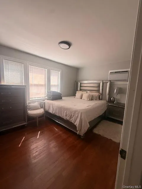 52-30 62nd Street, New York, NY, 4 Bedrooms Bedrooms, 6 Rooms Rooms,2 BathroomsBathrooms,Residential,For Rent,62nd,0,978254 52-30 62nd Street, New York, NY, 4 Bedrooms Bedrooms, 6 Rooms Rooms,2 BathroomsBathrooms,Residential,For Rent,62nd,0,978254