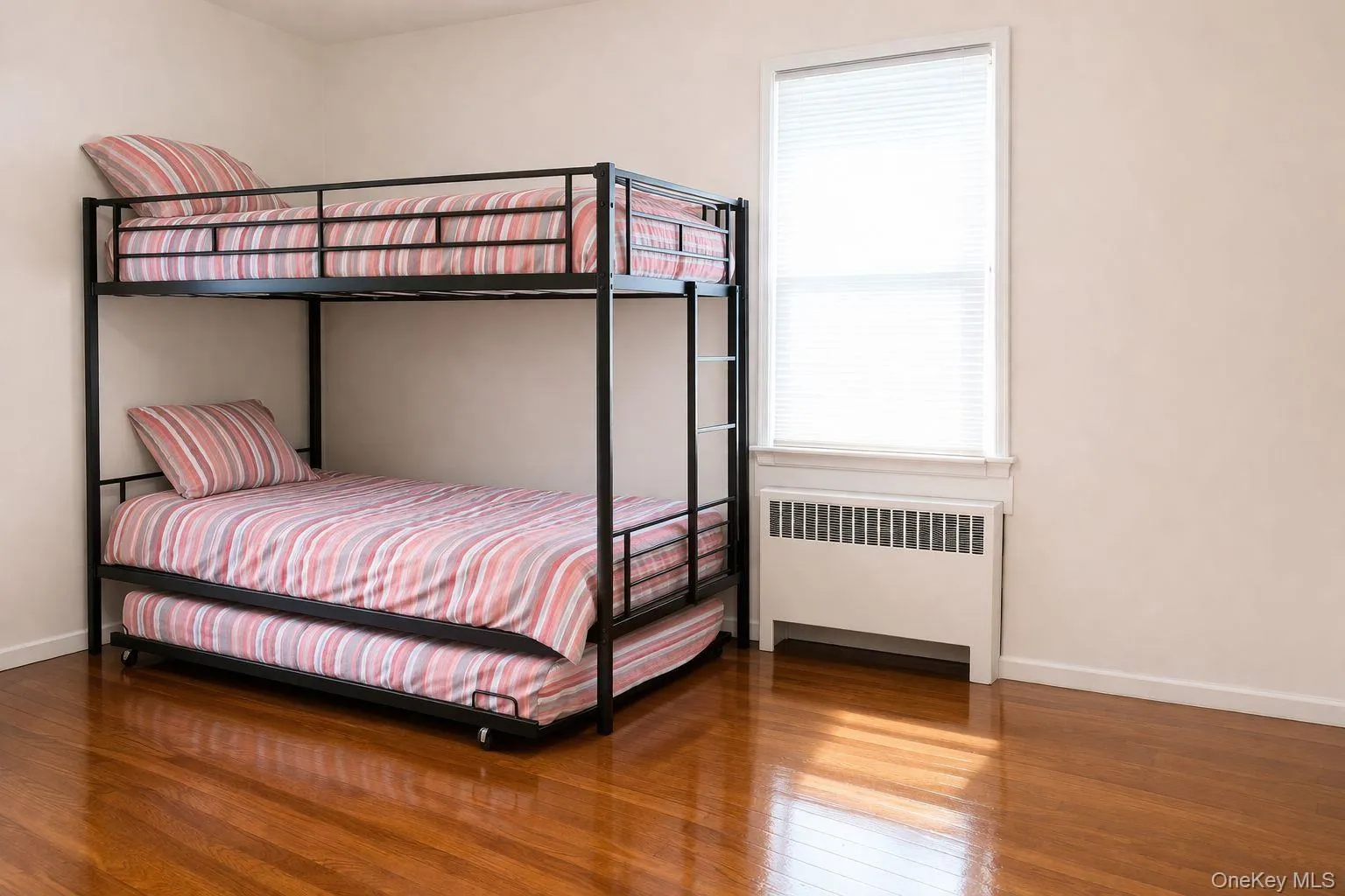19 Lawrence Avenue, Thompson, NY, 4 Bedrooms Bedrooms, 7 Rooms Rooms,1 BathroomBathrooms,Residential Lease,For Rent,Lawrence,0,978258 19 Lawrence Avenue, Thompson, NY, 4 Bedrooms Bedrooms, 7 Rooms Rooms,1 BathroomBathrooms,Residential Lease,For Rent,Lawrence,0,978258