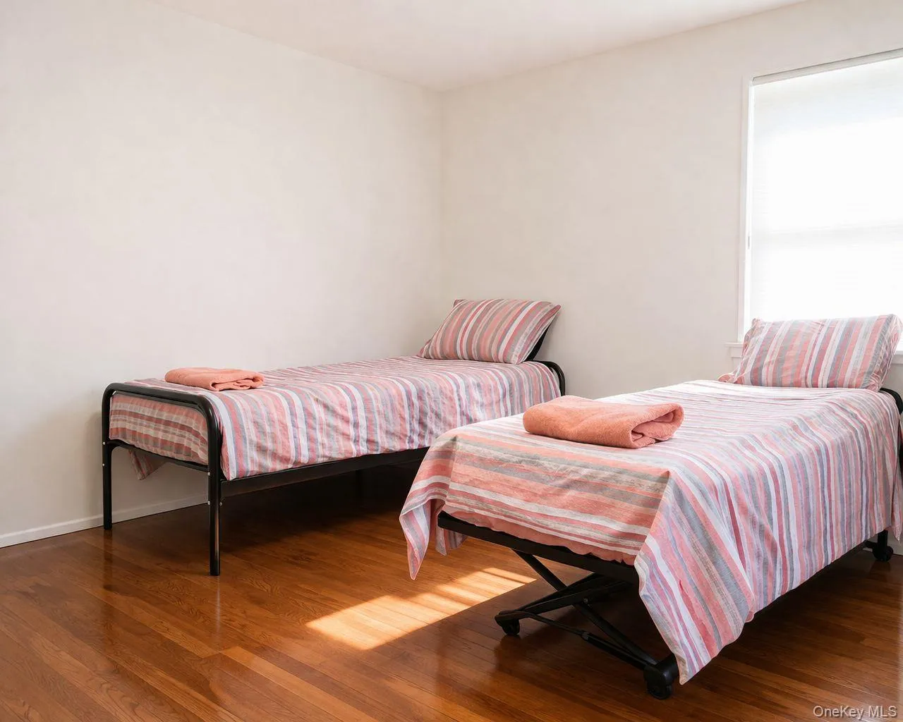 19 Lawrence Avenue, Thompson, NY, 4 Bedrooms Bedrooms, 7 Rooms Rooms,1 BathroomBathrooms,Residential Lease,For Rent,Lawrence,0,978258 19 Lawrence Avenue, Thompson, NY, 4 Bedrooms Bedrooms, 7 Rooms Rooms,1 BathroomBathrooms,Residential Lease,For Rent,Lawrence,0,978258