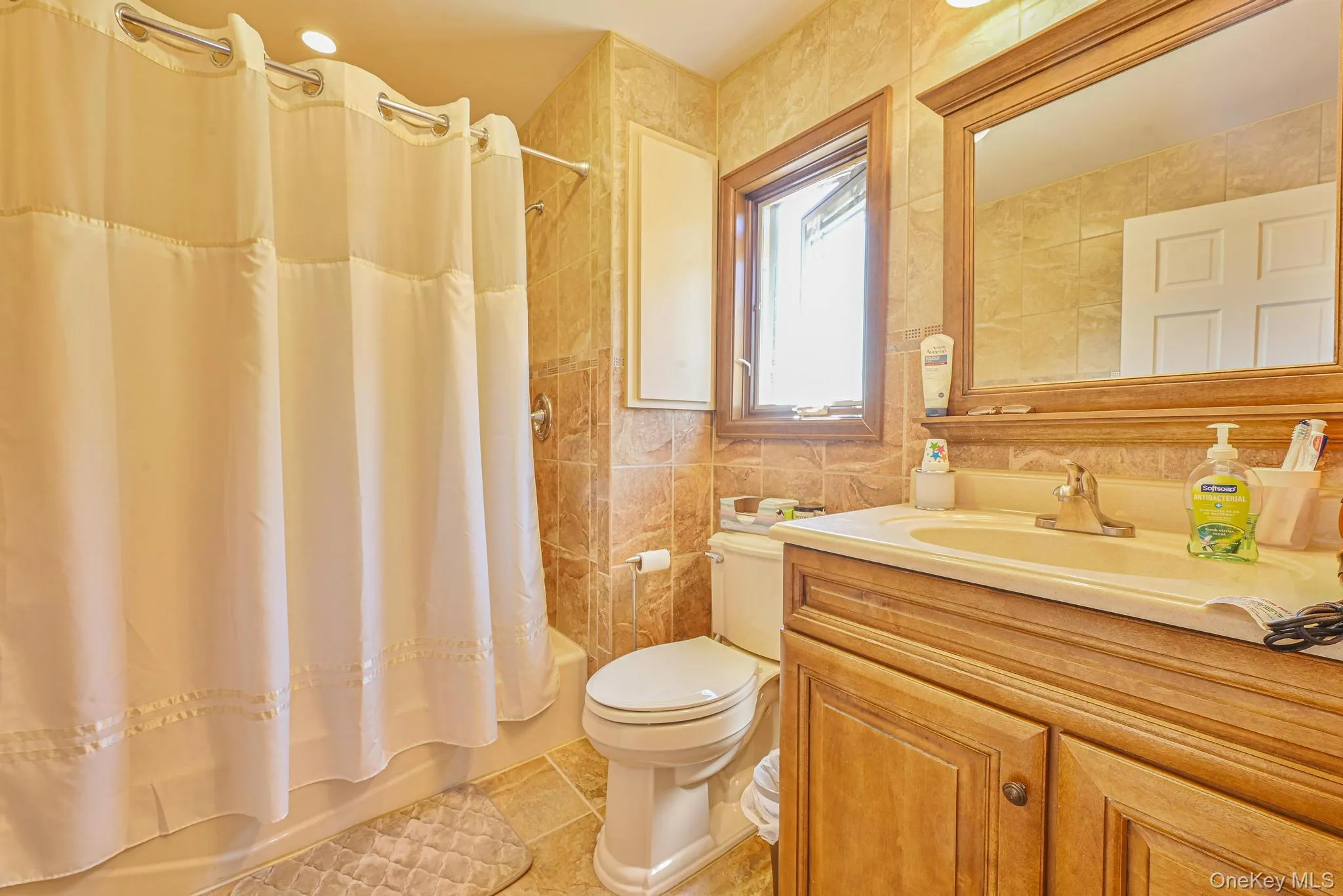 20 18th Road, New York, NY, 3 Bedrooms Bedrooms, 6 Rooms Rooms,1 BathroomBathrooms,Residential,For Rent,18th,0,978277 20 18th Road, New York, NY, 3 Bedrooms Bedrooms, 6 Rooms Rooms,1 BathroomBathrooms,Residential,For Rent,18th,0,978277