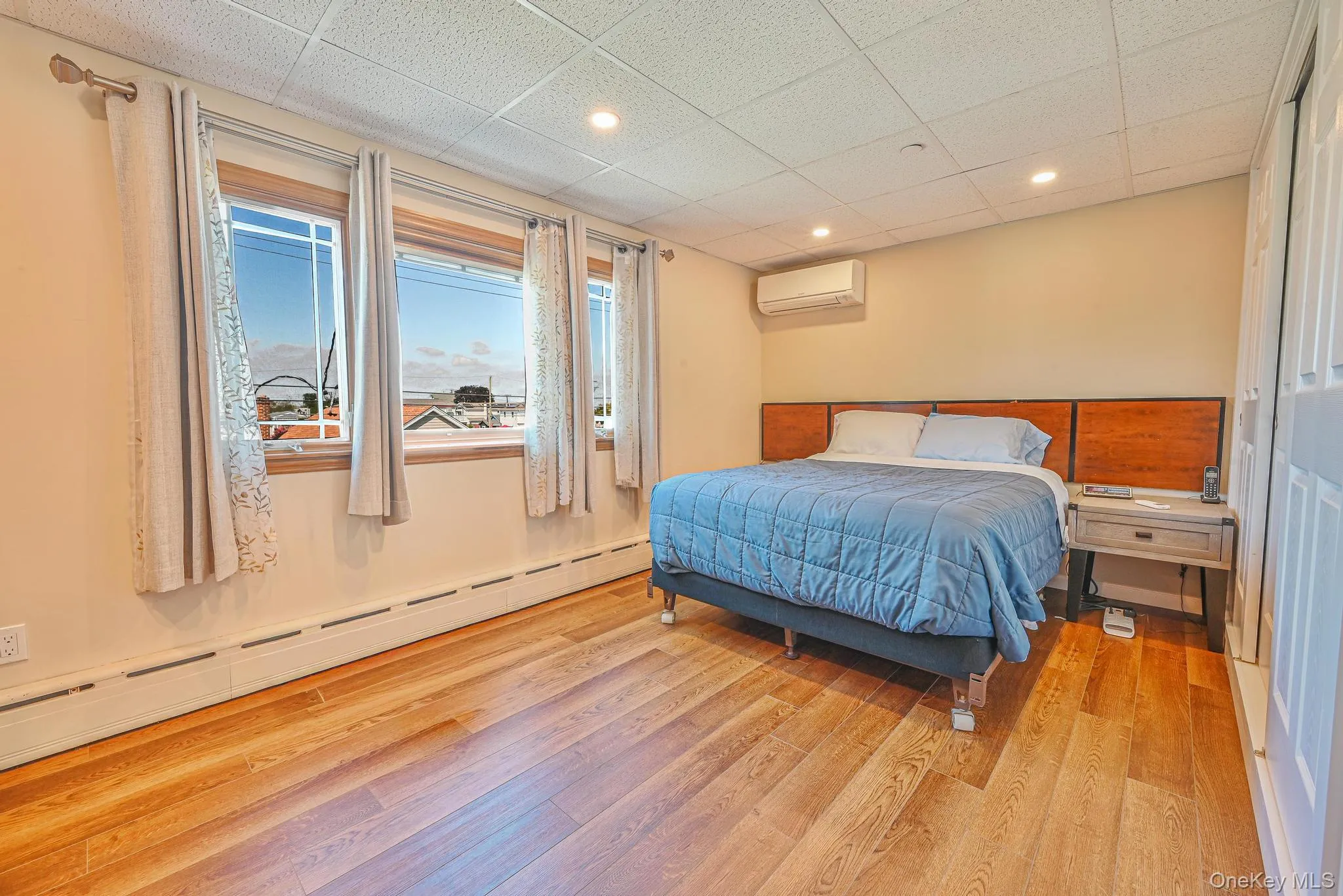 20 18th Road, New York, NY, 3 Bedrooms Bedrooms, 6 Rooms Rooms,1 BathroomBathrooms,Residential,For Rent,18th,0,978277 20 18th Road, New York, NY, 3 Bedrooms Bedrooms, 6 Rooms Rooms,1 BathroomBathrooms,Residential,For Rent,18th,0,978277