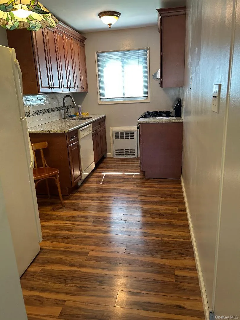 254 Edmunton Drive #K1 Edmunton Drive #K1, Babylon, NY, 1 Bedroom Bedrooms, 3 Rooms Rooms,1 BathroomBathrooms,Residential,For Rent,Edmunton Drive #K1,0,978280 254 Edmunton Drive #K1 Edmunton Drive #K1, Babylon, NY, 1 Bedroom Bedrooms, 3 Rooms Rooms,1 BathroomBathrooms,Residential,For Rent,Edmunton Drive #K1,0,978280