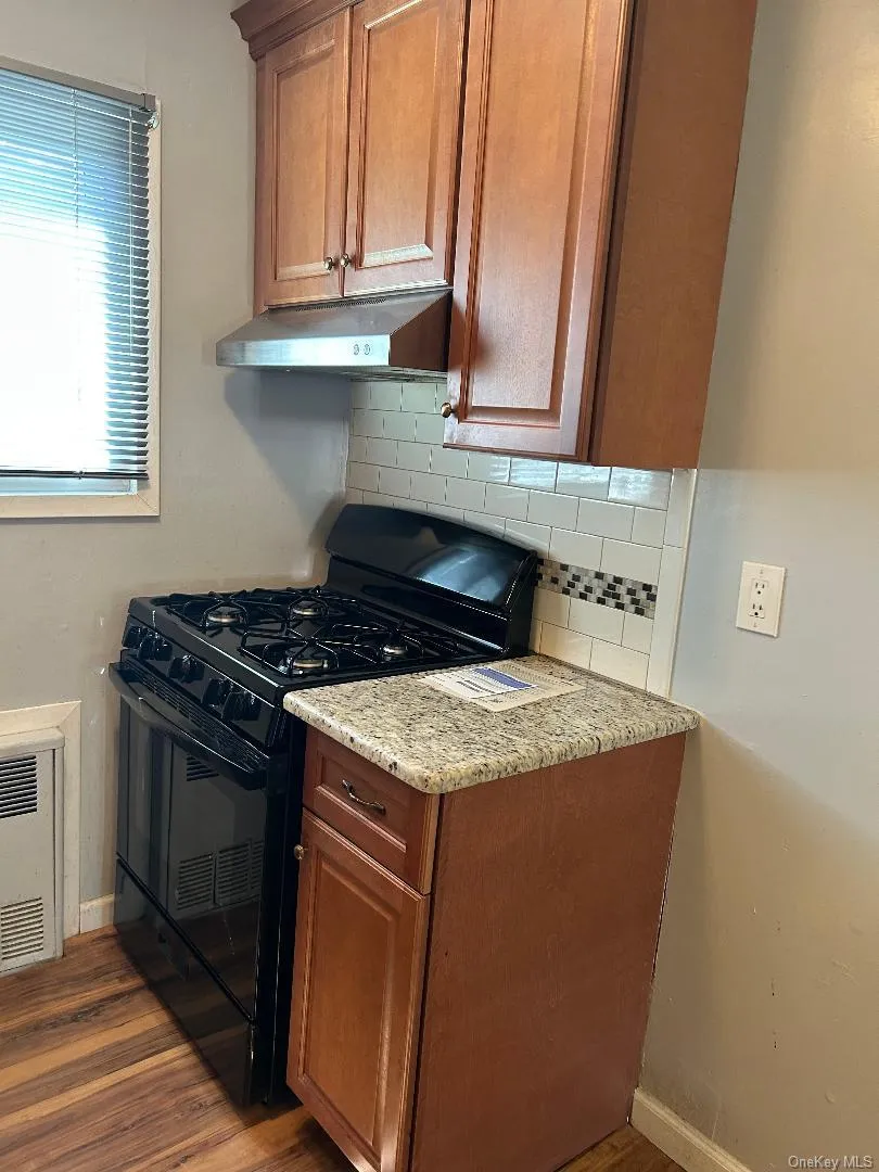 254 Edmunton Drive #K1 Edmunton Drive #K1, Babylon, NY, 1 Bedroom Bedrooms, 3 Rooms Rooms,1 BathroomBathrooms,Residential,For Rent,Edmunton Drive #K1,0,978280 254 Edmunton Drive #K1 Edmunton Drive #K1, Babylon, NY, 1 Bedroom Bedrooms, 3 Rooms Rooms,1 BathroomBathrooms,Residential,For Rent,Edmunton Drive #K1,0,978280