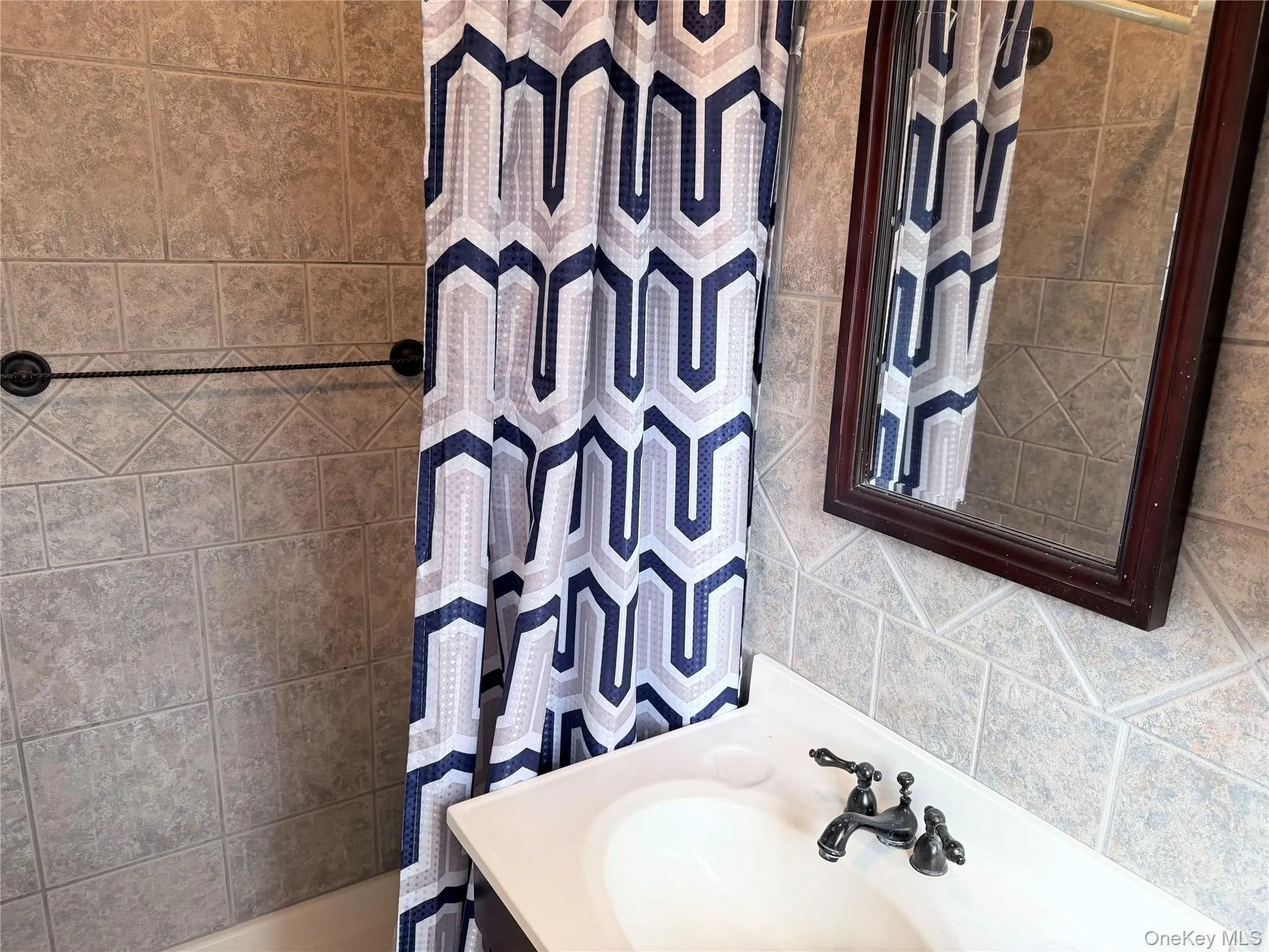 12 Juniper Lane, Monroe, NY, 4 Bedrooms Bedrooms, 11 Rooms Rooms,3 BathroomsBathrooms,Residential Lease,For Rent,Juniper,0,978310 12 Juniper Lane, Monroe, NY, 4 Bedrooms Bedrooms, 11 Rooms Rooms,3 BathroomsBathrooms,Residential Lease,For Rent,Juniper,0,978310